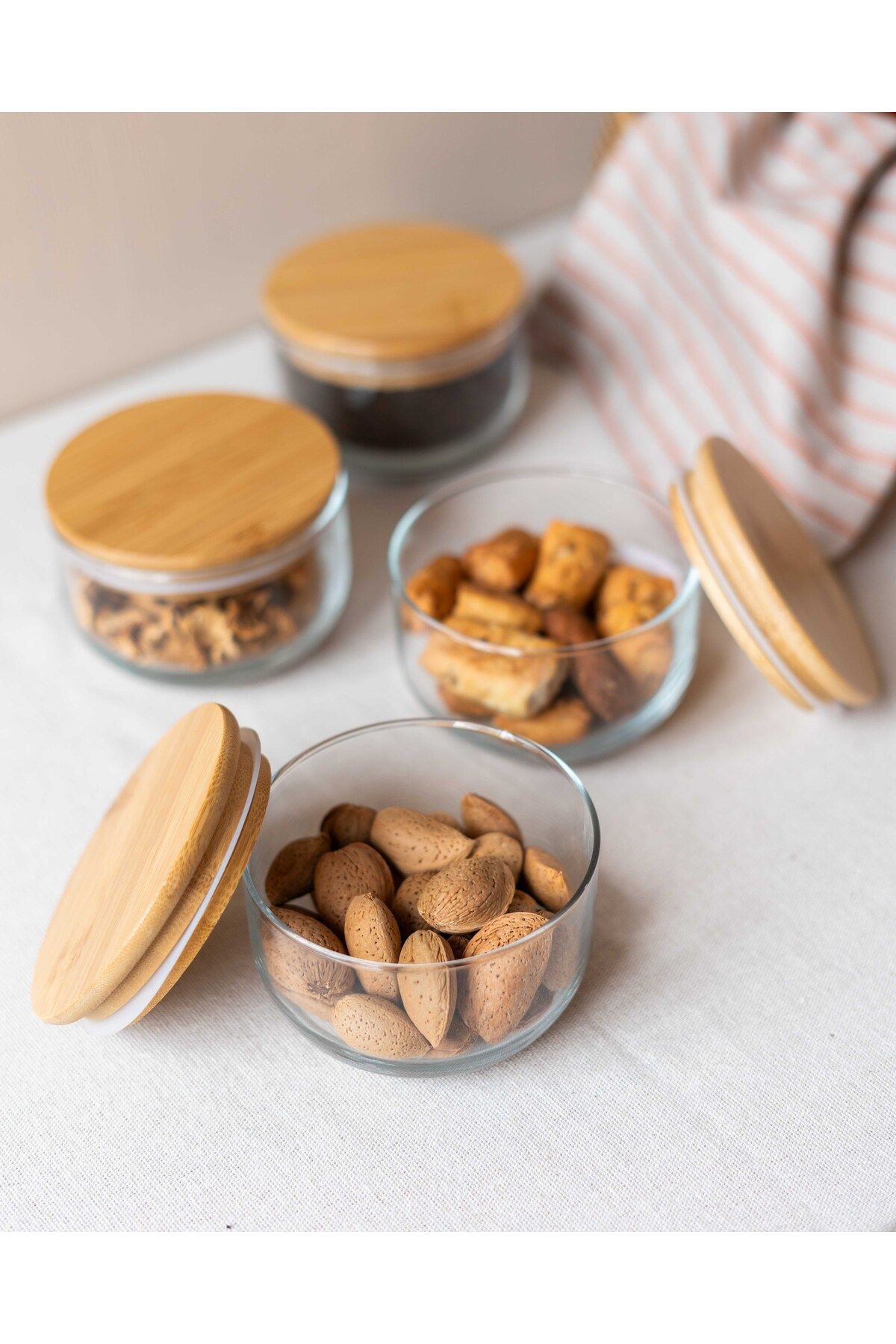 Bambu 4Lü Vakum Kapaklı Kahvaltı Seti/Saklama Kabı