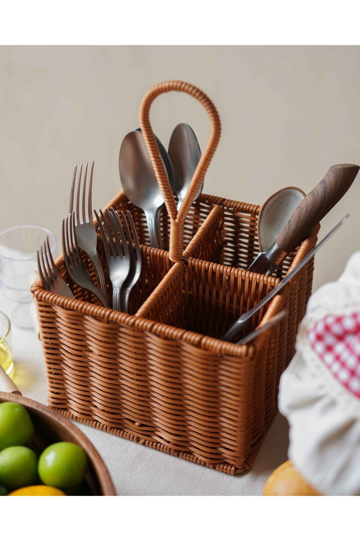 Rattan Kare Dört Bölmeli Kaşıklık/Organizer