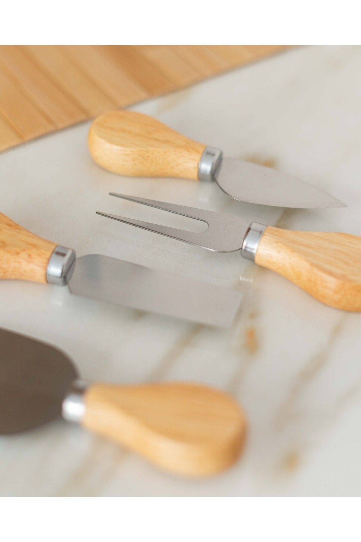 Bambu Saplı 4lü Peynir Bıçağı Seti