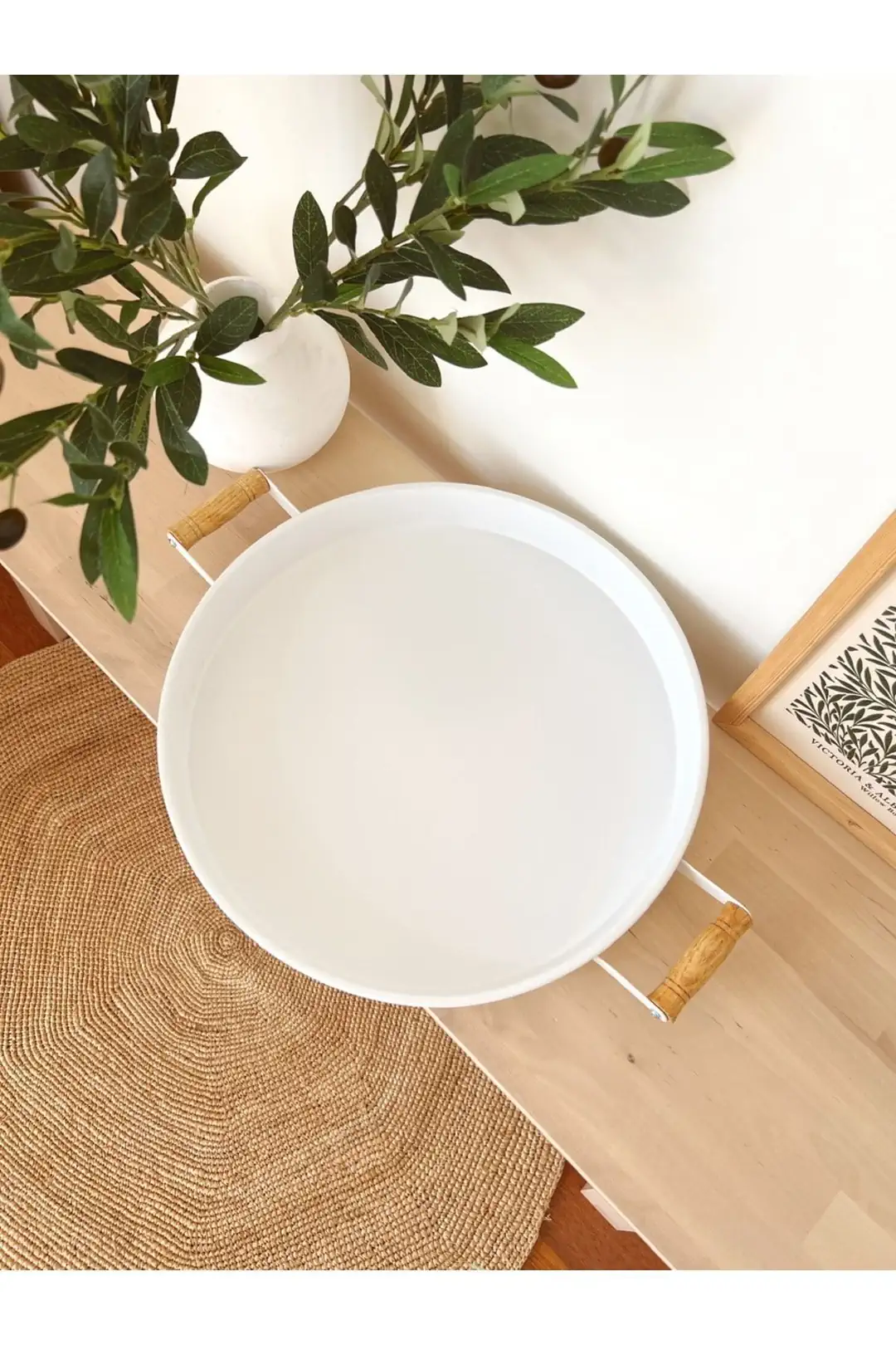 Country Tarzı Ahşap Kulplu Yuvarlak Büyük Boy Beyaz Tepsi 47 cm