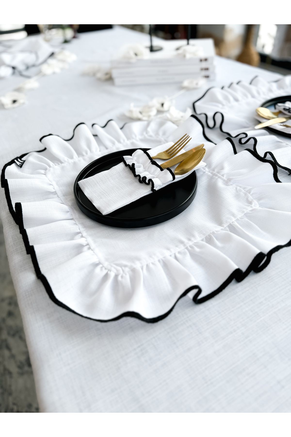 Shine White Heryeri Fırfırlı Dikdörtgen Amerikan Servis / Supla 2Li