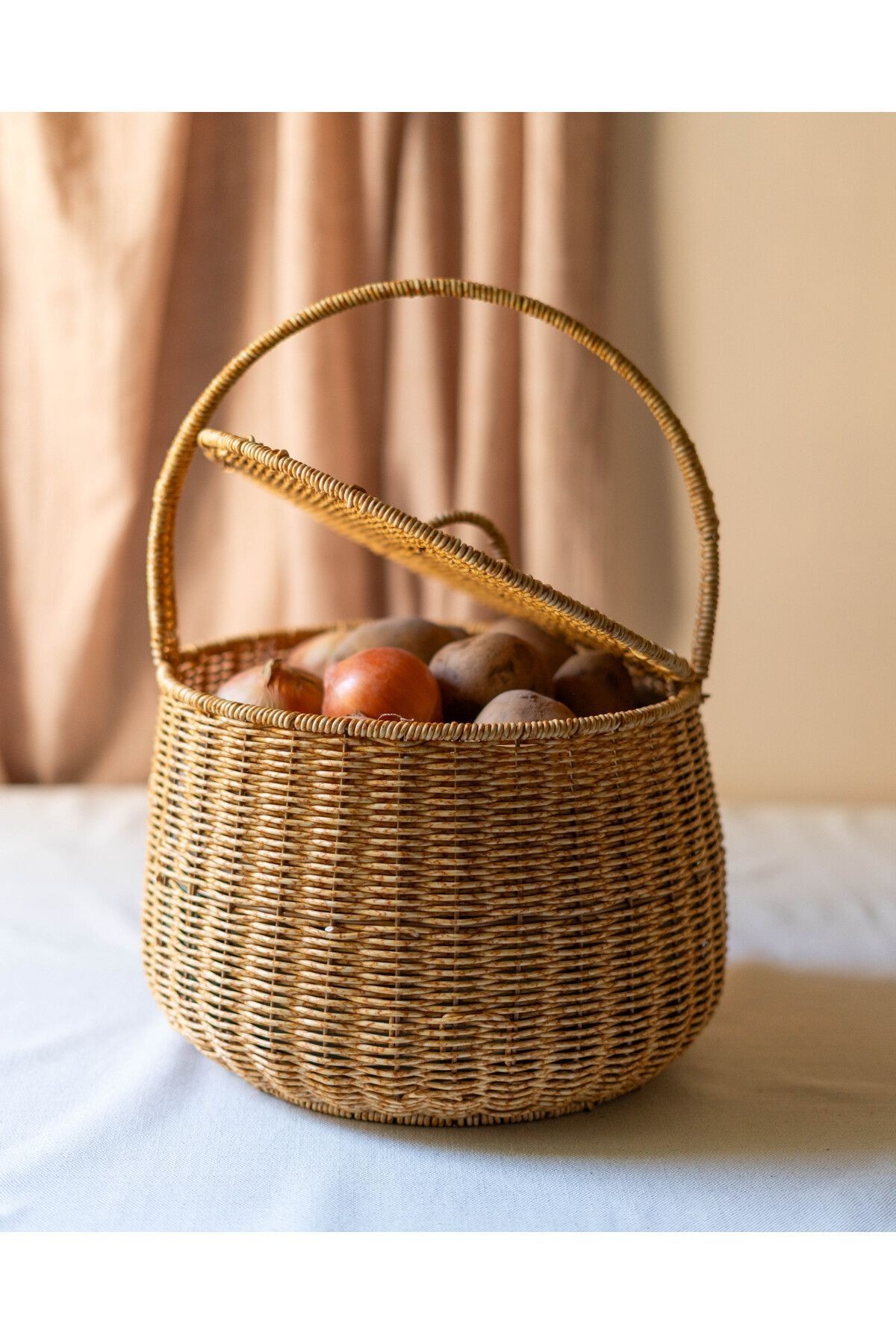 Rattan Kulplu Kapaklı Sepet/Piknik Sepeti