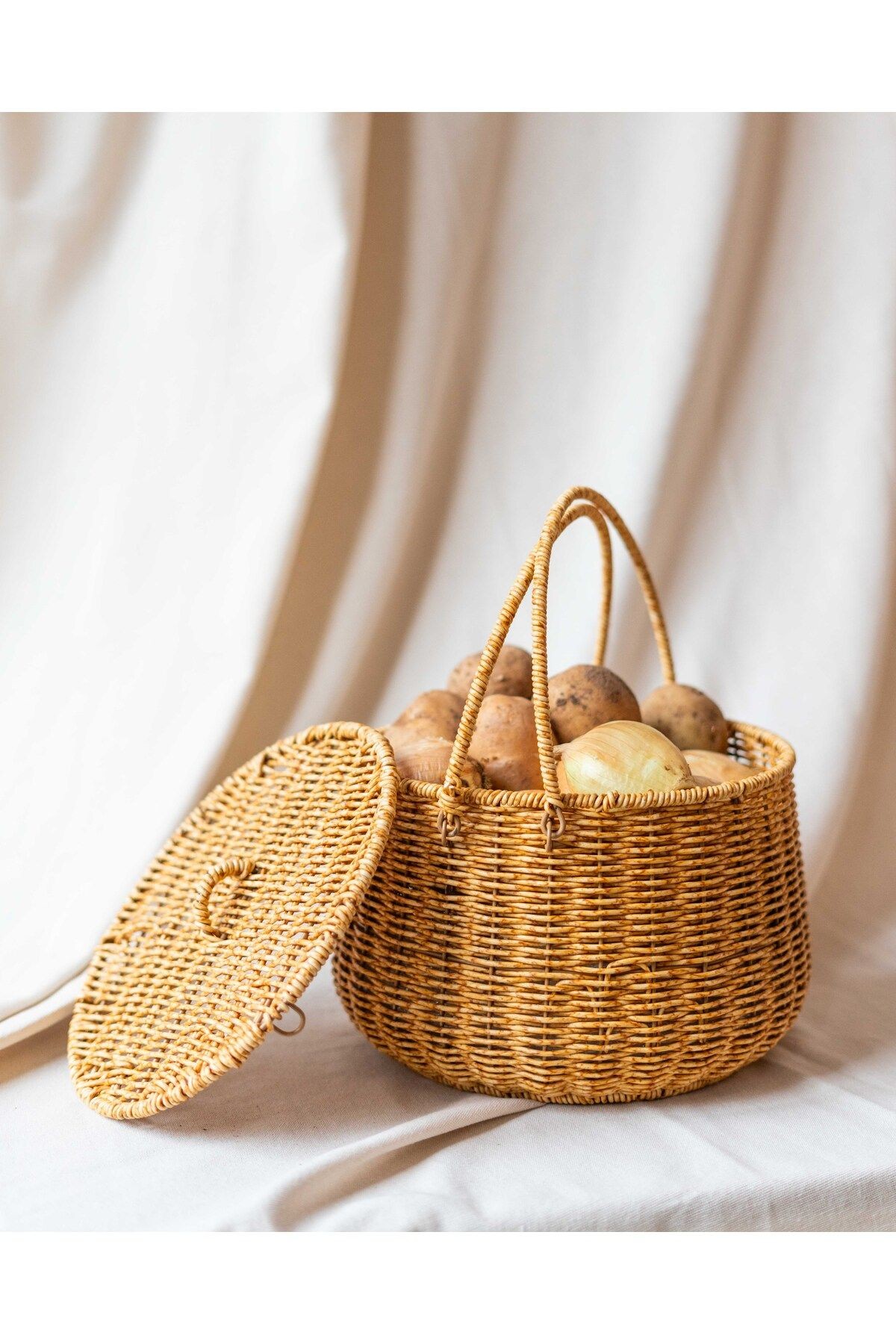 Rattan Kulplu Kapaklı Sepet/Piknik Sepeti