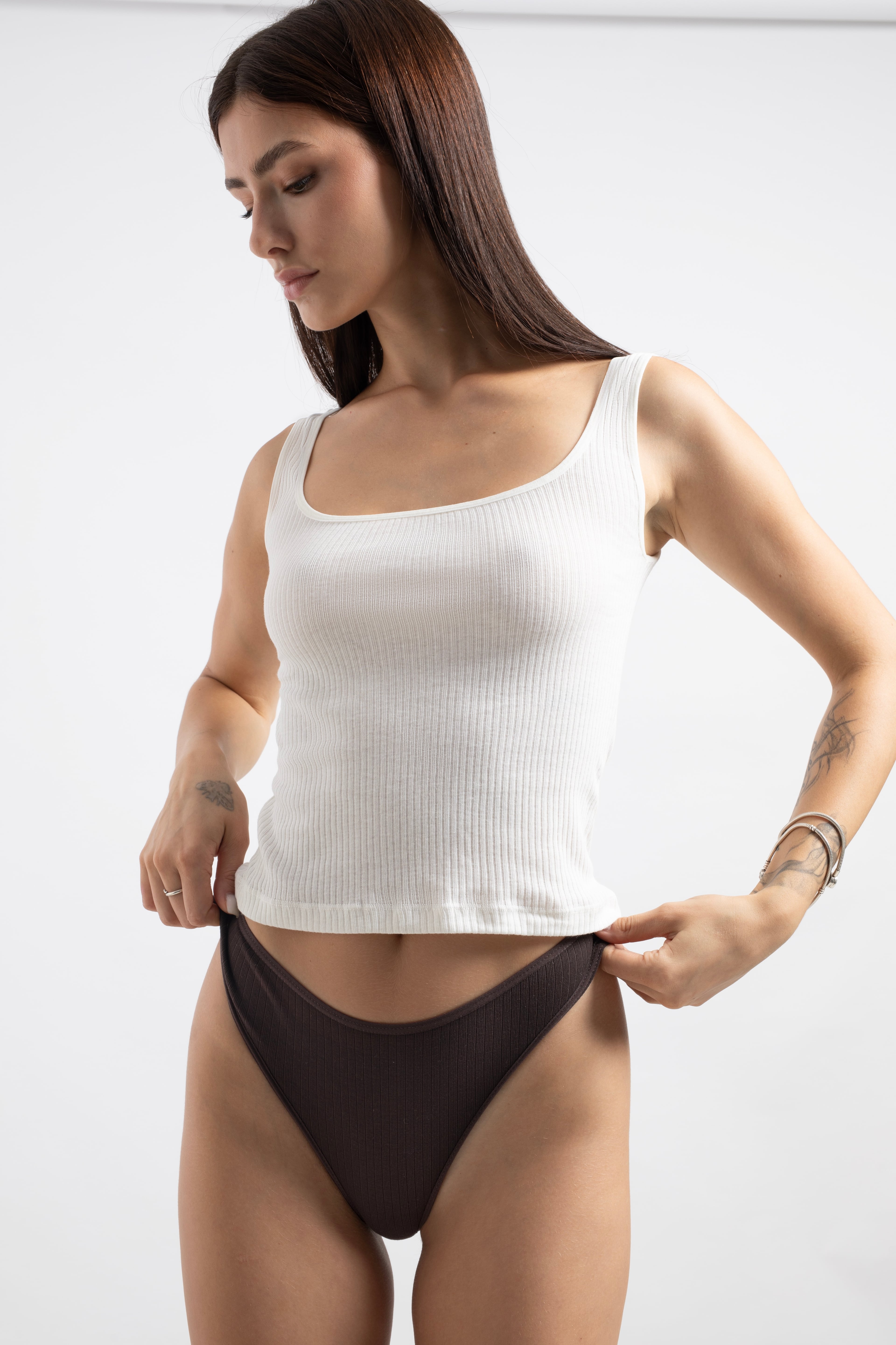 Tanga - 3'lü paket - Koyu Kahvrengi, Beyaz, Yeşil