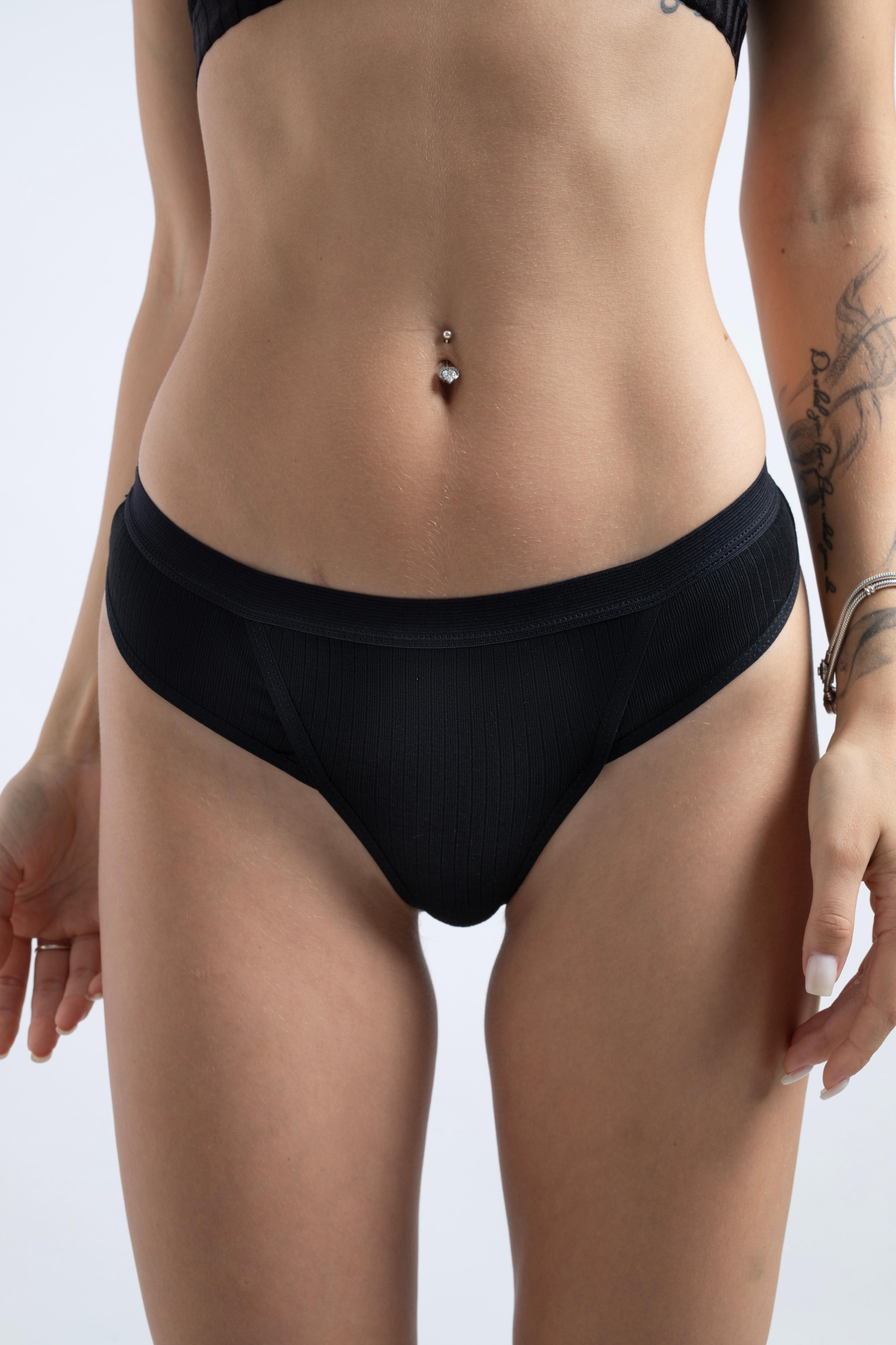 Lounge Set – Siyah (Lounge Crop & Spor Tanga)
