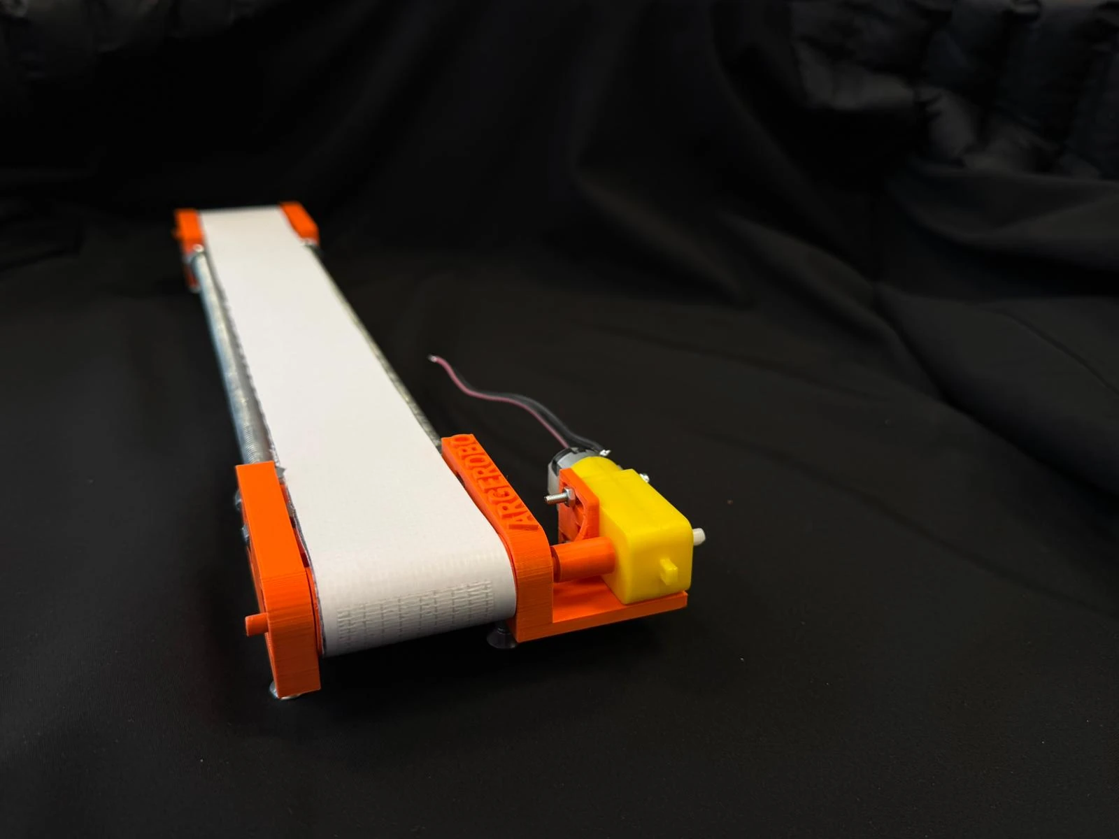 Arduino ve Bitirme Projeleri için 30cm Konveyör Bant Set