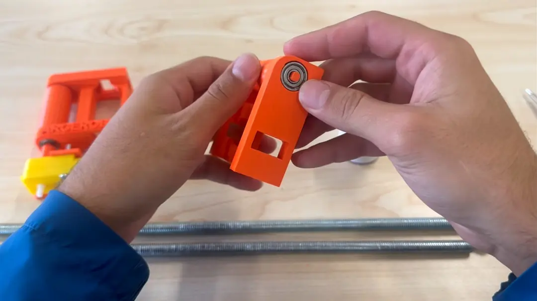 Diğer Tarafın Rulman Yerleşirme İşlemi