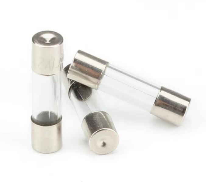 6A 4X11mm Cam Sigorta