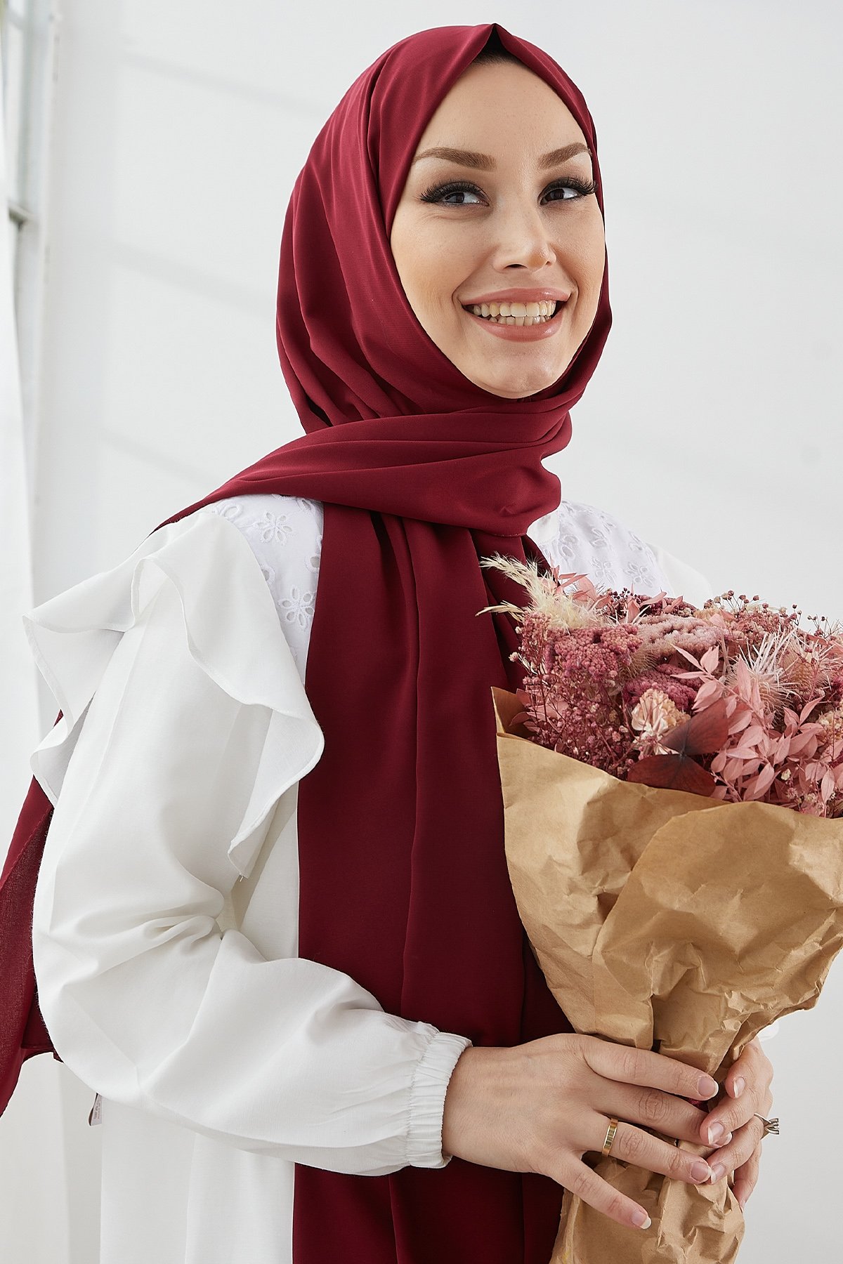 Medine İpeği Tesettür Şal  - Bordo