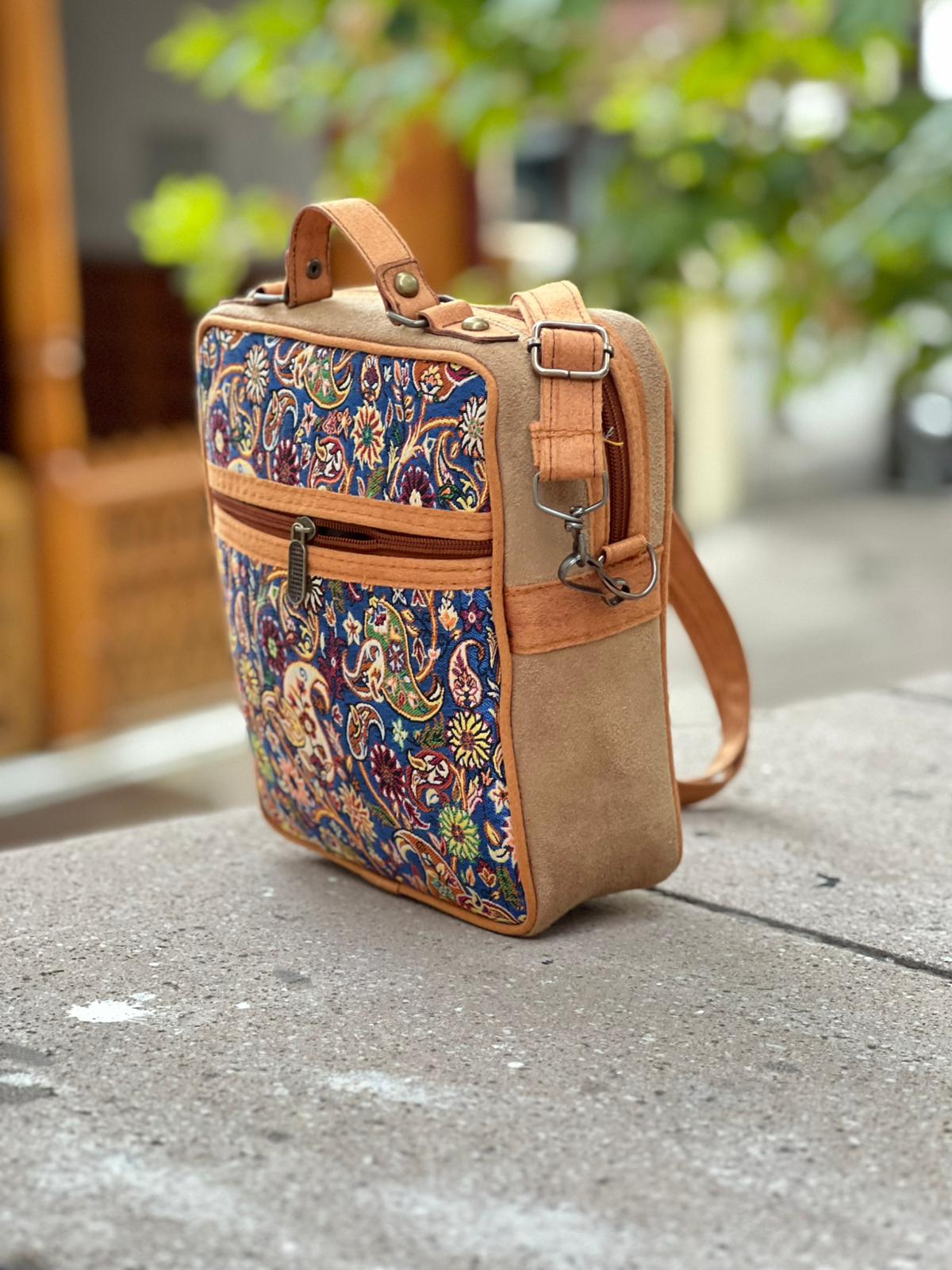 4 Cepli Kenarı Deri Süet Çanta - Lacivert