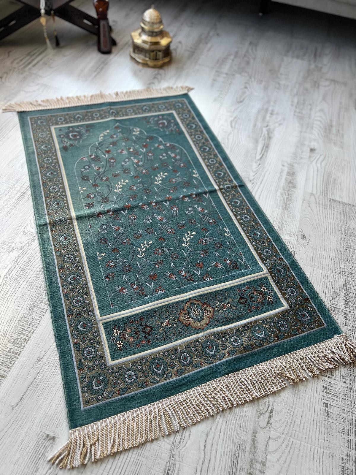 Sarmaşık Lale Model Dokuma Seccade (Mavi)