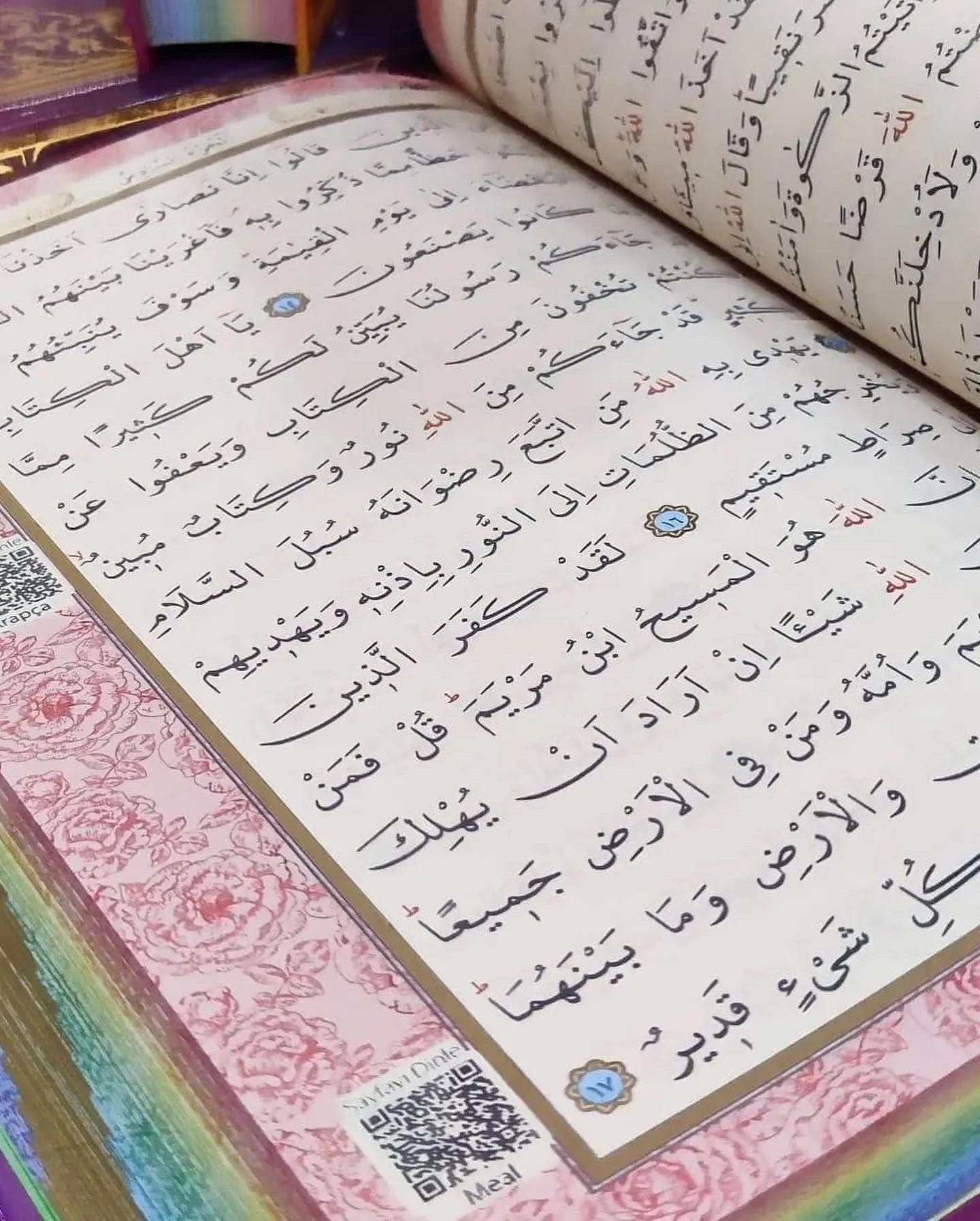Gökkuşağı Kuran-ı Kerim