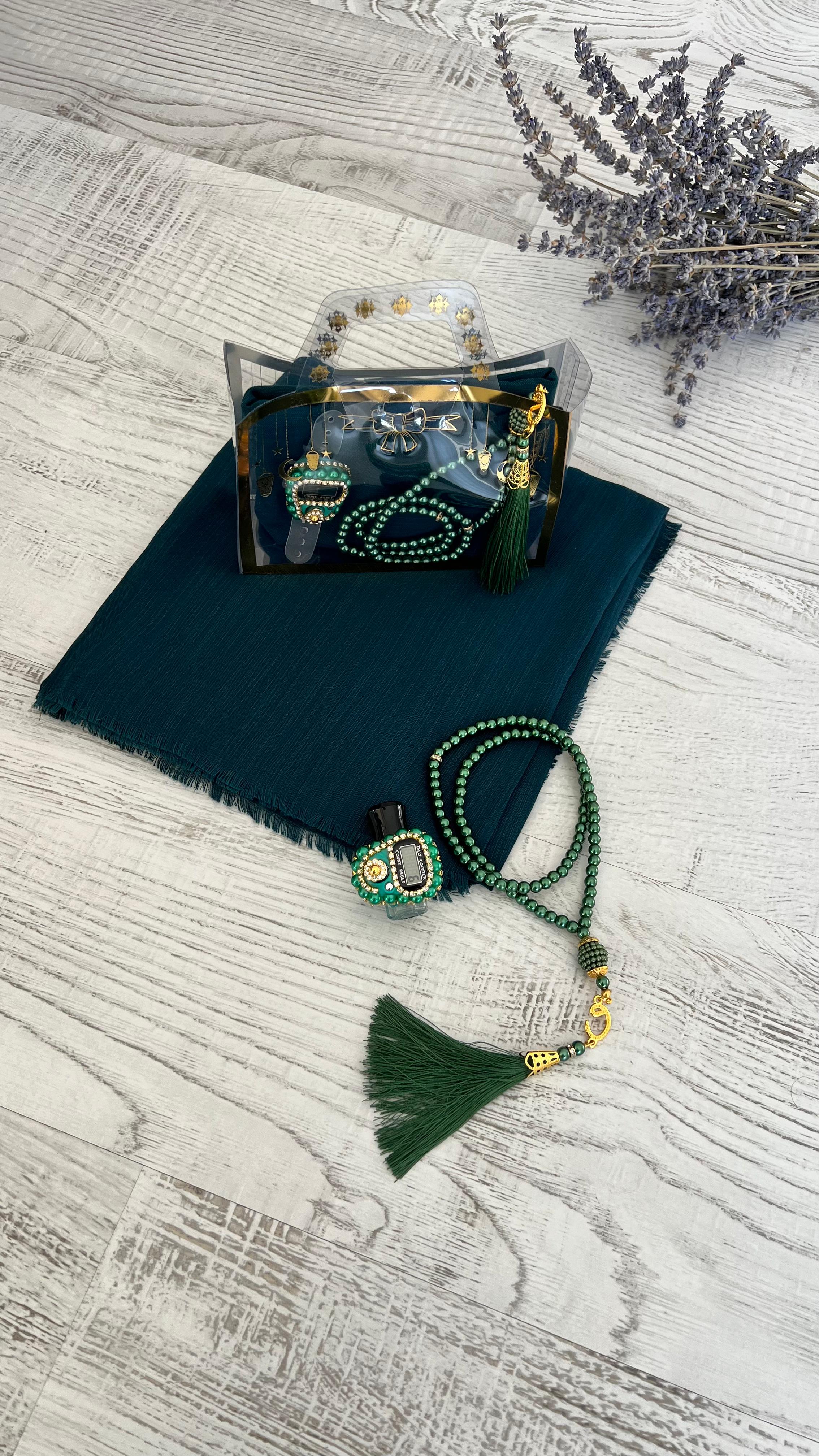 Varaklı Özel Çantalı Pamuklu Eşarp Seti - Zümrüt Yeşili