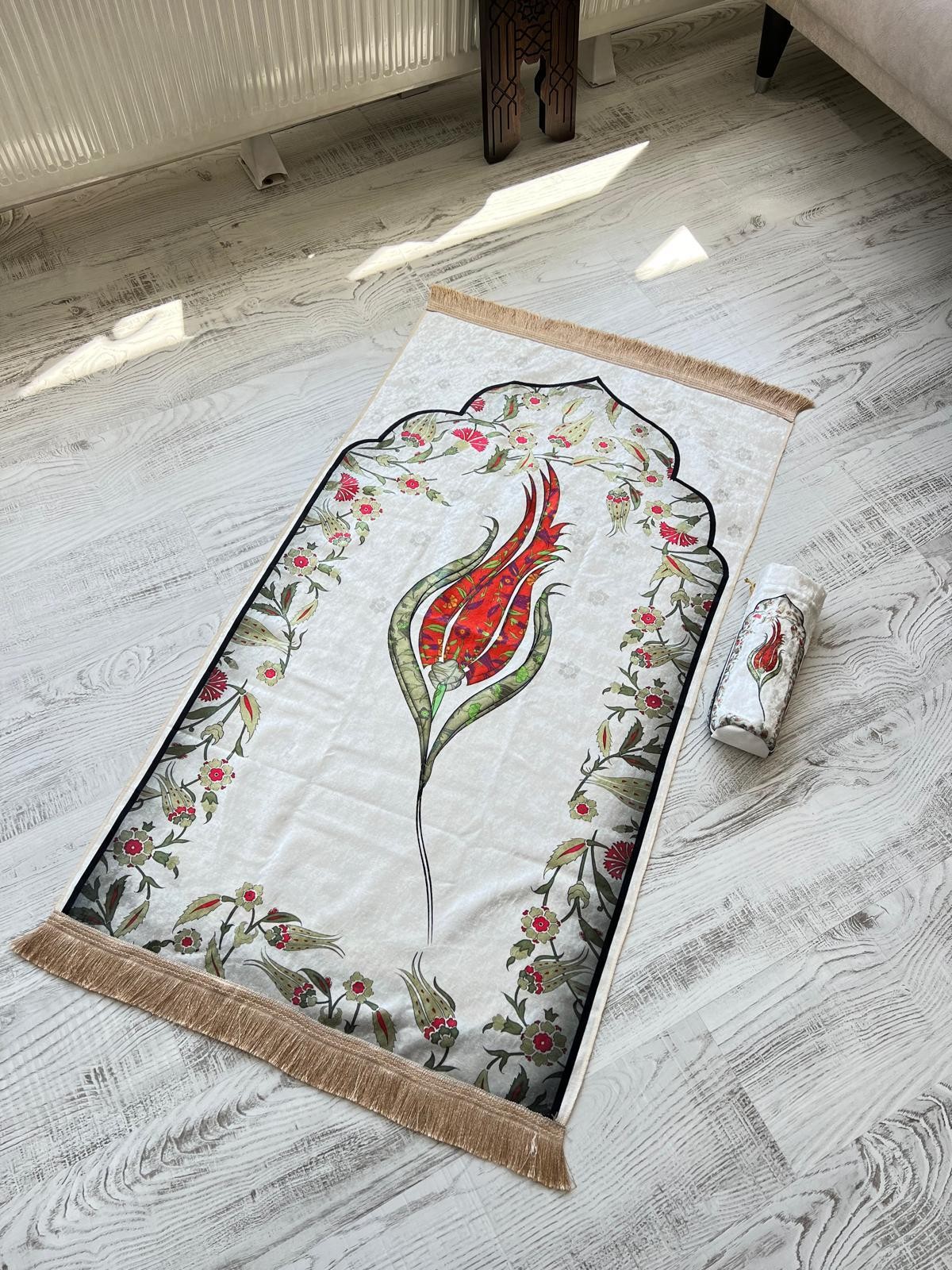 Torbalı Laleli Ebruli Seccade Kırmızı Renk