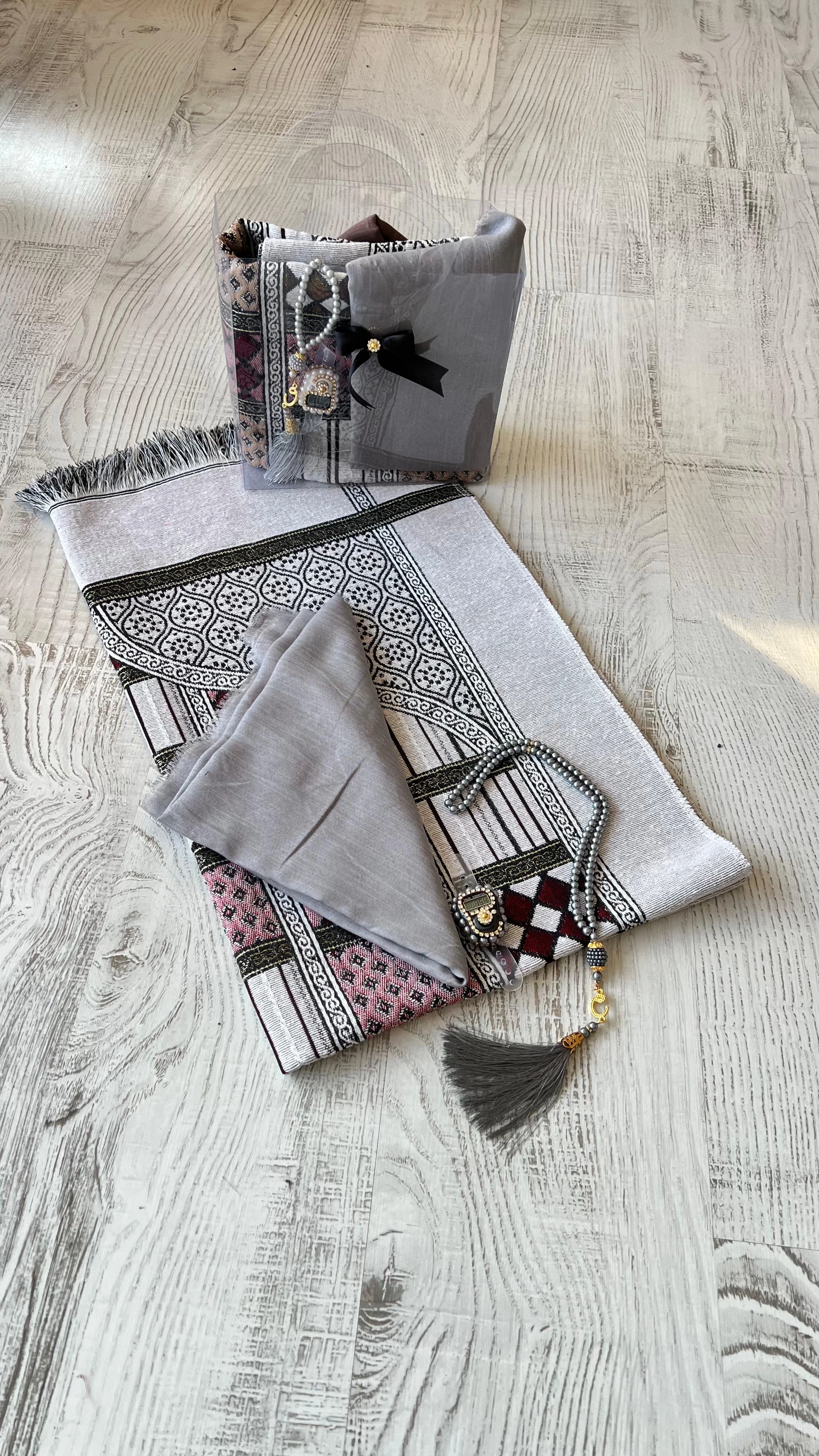 Estat çantalı Pamuklu Goblen 40 Yama Seccade Seti - Gri