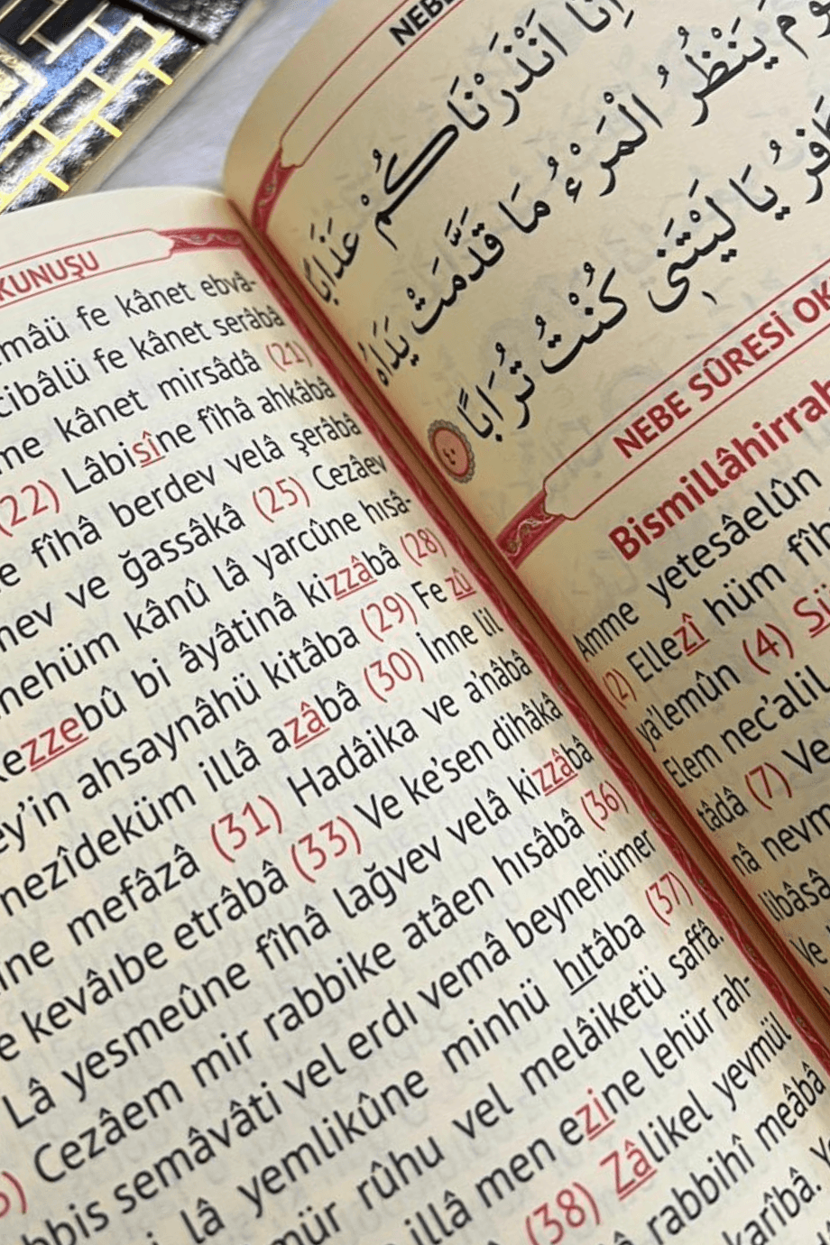 KABE KOKULU PÜSKÜL AYRAÇLI SET (siyah)