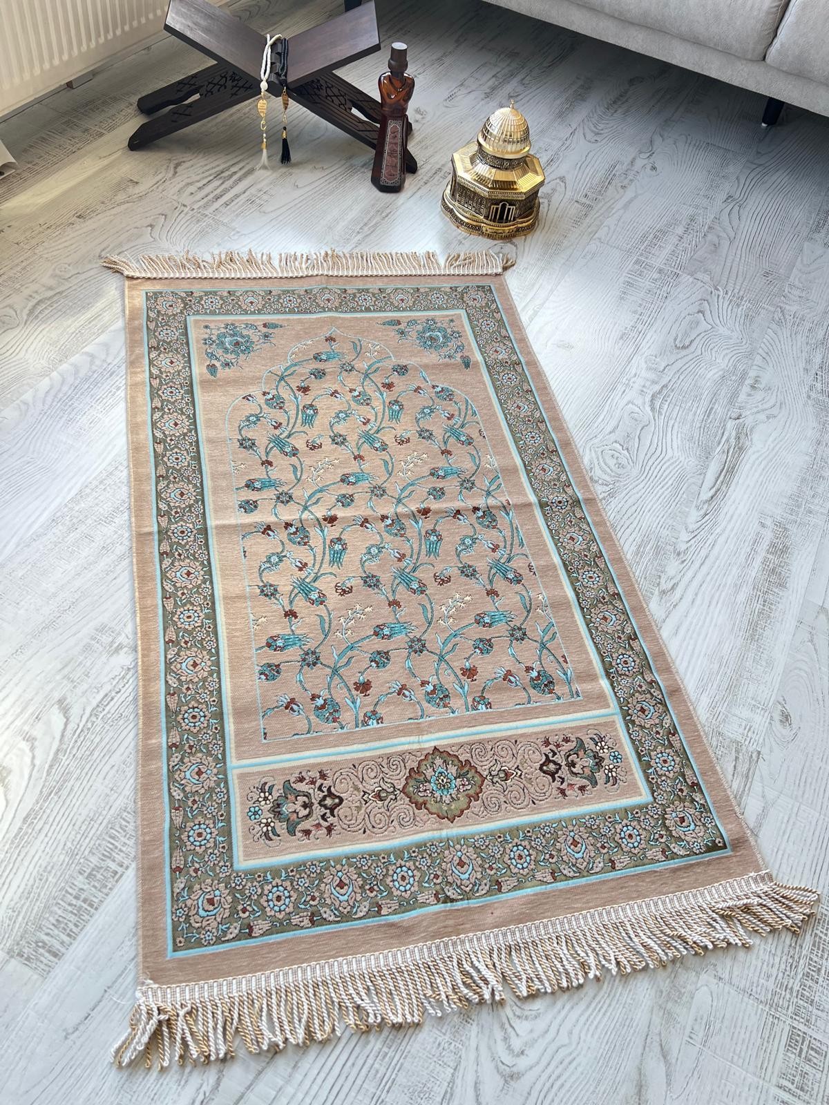 Sarmaşık Lale Model Dokuma Seccade (Bej)