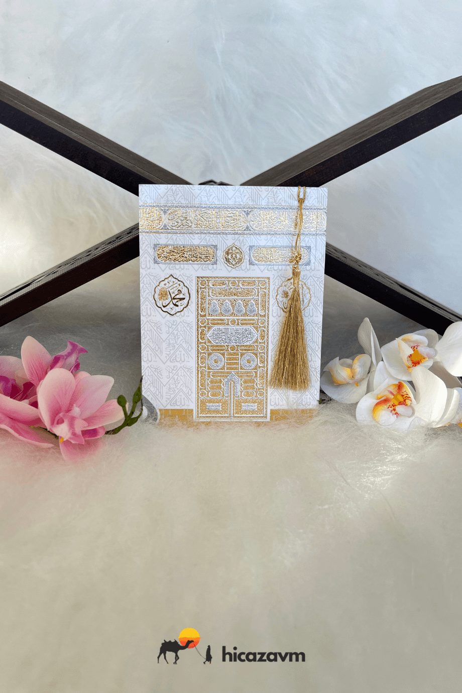 KABE KOKULU PÜSKÜLLÜ YASİN (BEYAZ)