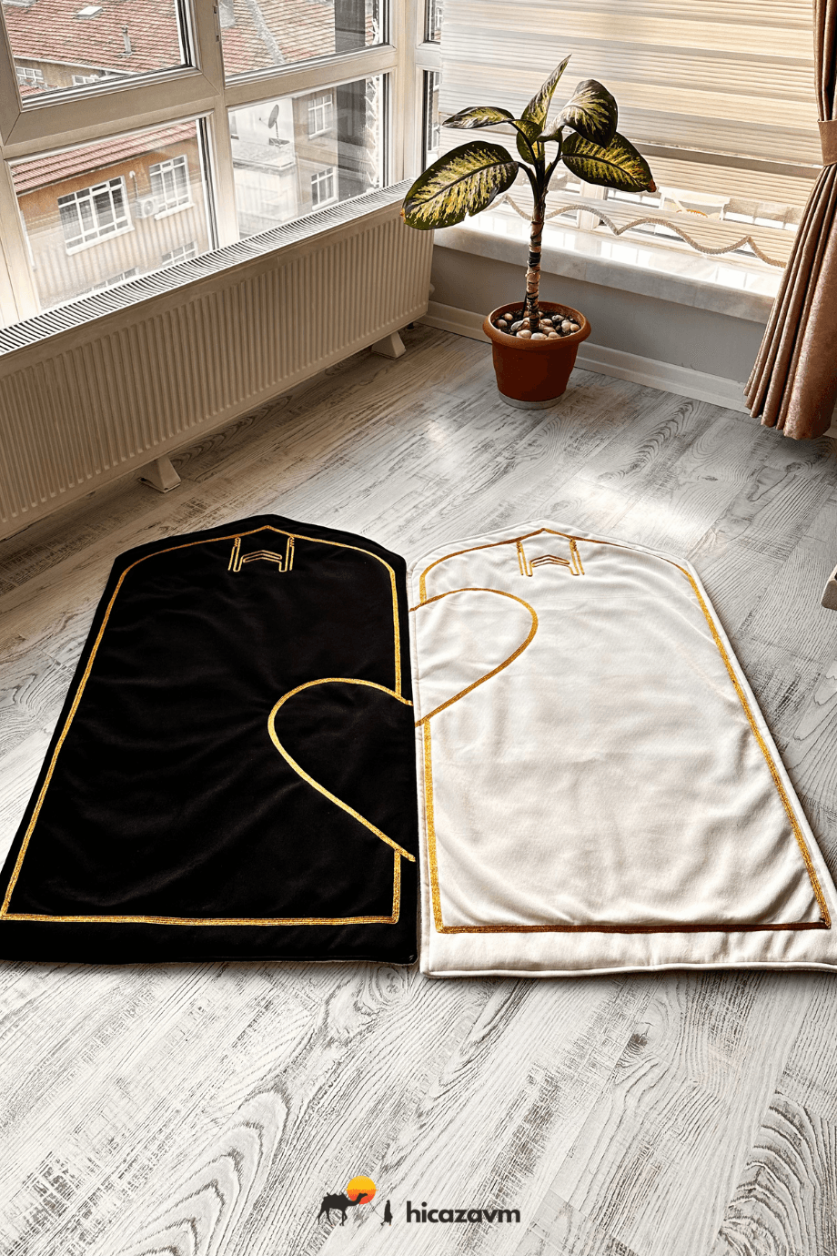 MİNİMAL KABE DETAYLI SADE ÇİFT SECCADESİ