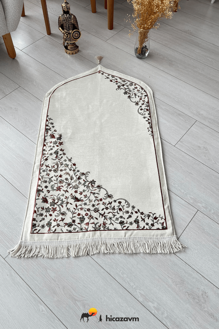 Süngerli Mihrap Model Seccade