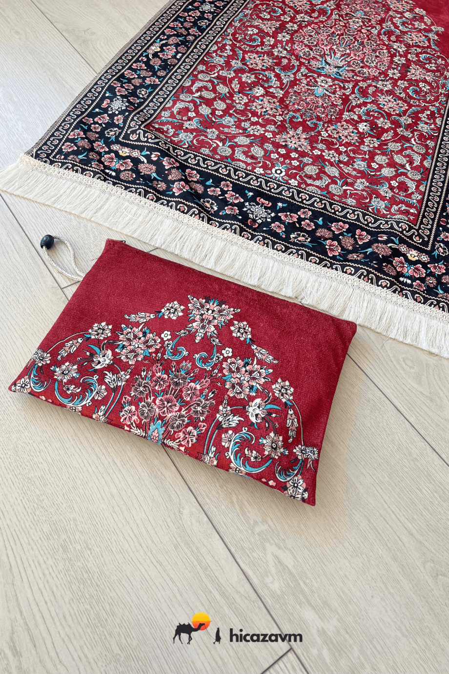 Halı Desen2 Çantalı Seccade Bordo
