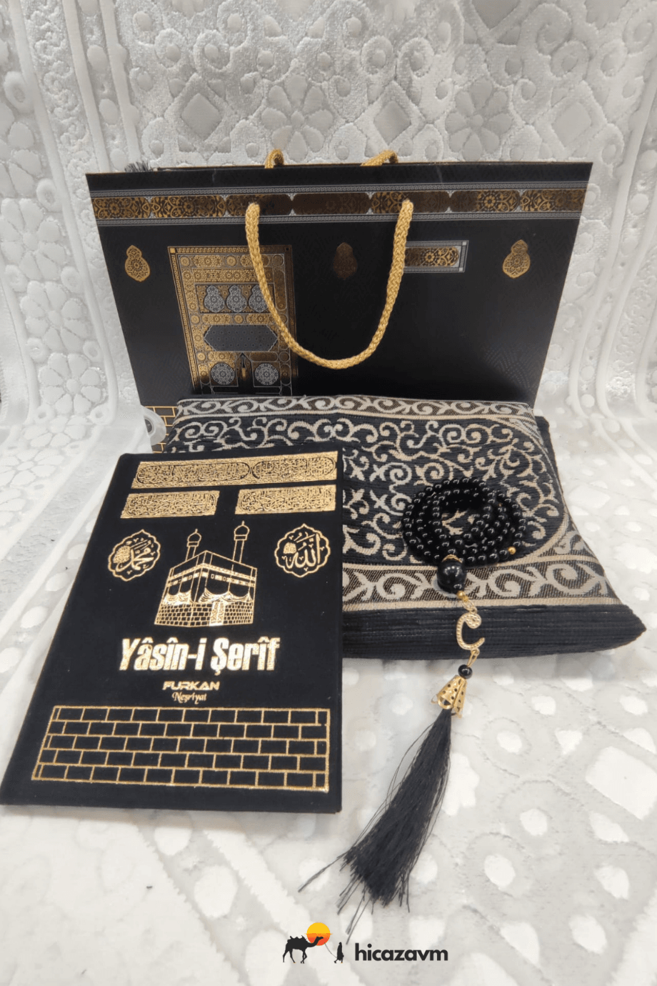Kabe Model Çantalı Seccade Seti