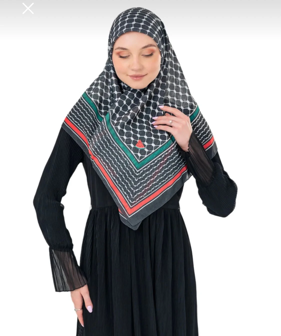 Siyah Karpuz Detaylı Keffiye Eşarp