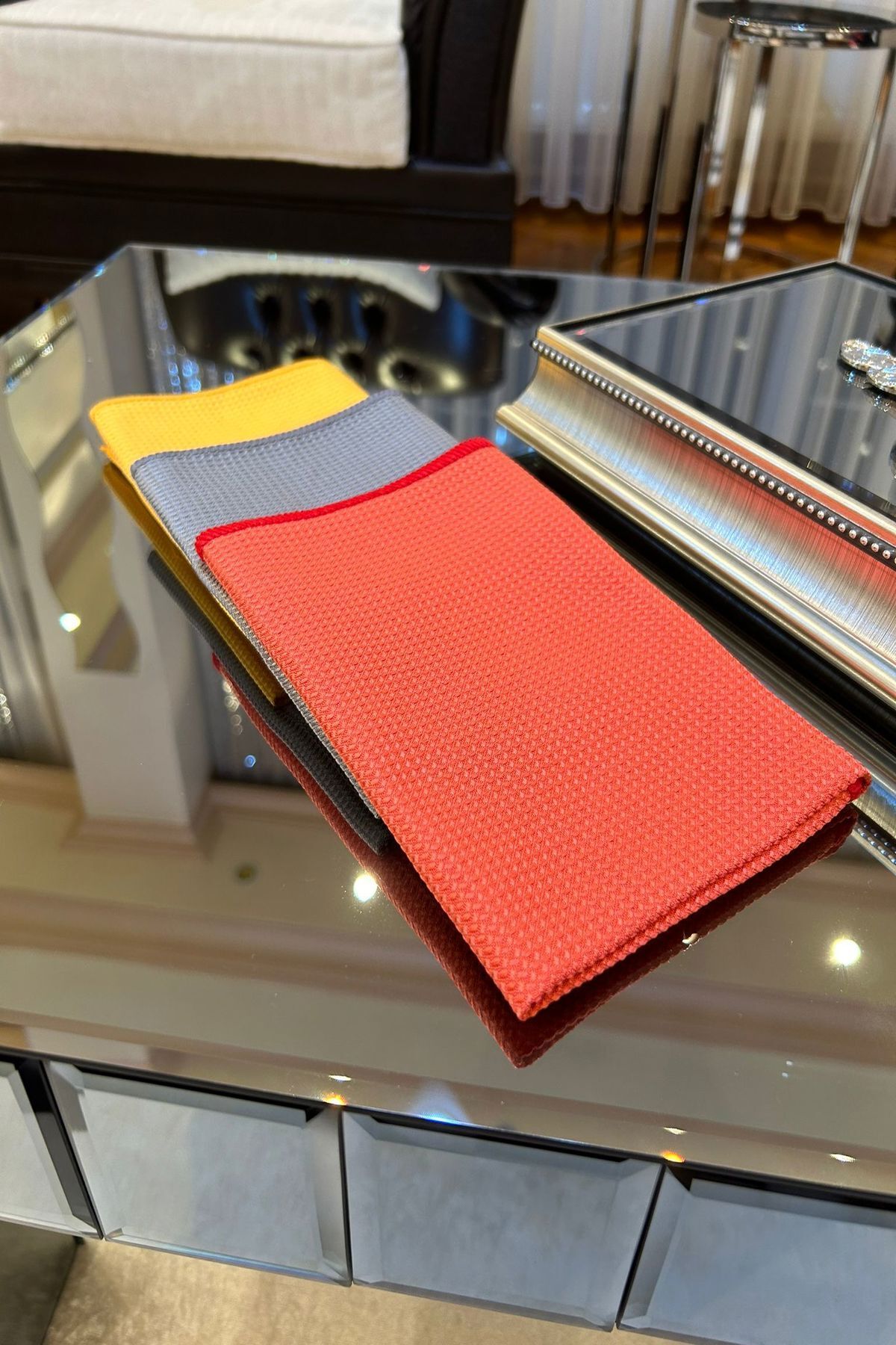 ( 3 Adet ) Sihirli Yeni Mikrofiber Cam Ve Ayna Bezi 40*40