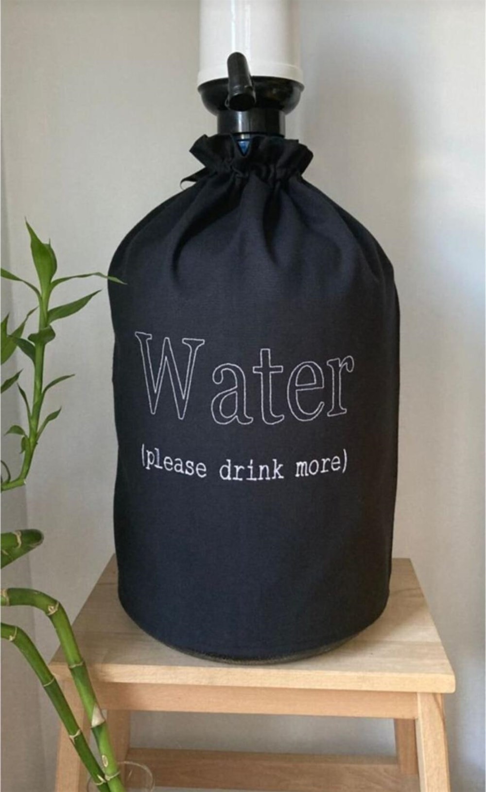 Atölye No 35 Essentials Water Damacana Kılıfı Siyah
