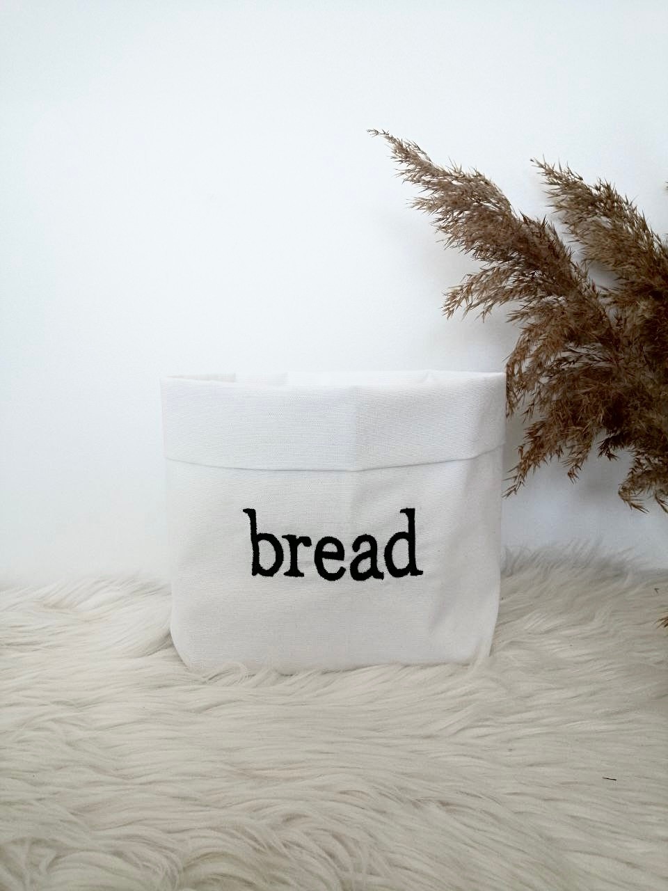 Atölye No 35 Bread Nakışlı Ekmek Sepeti Beyaz Kurumsal Ürün