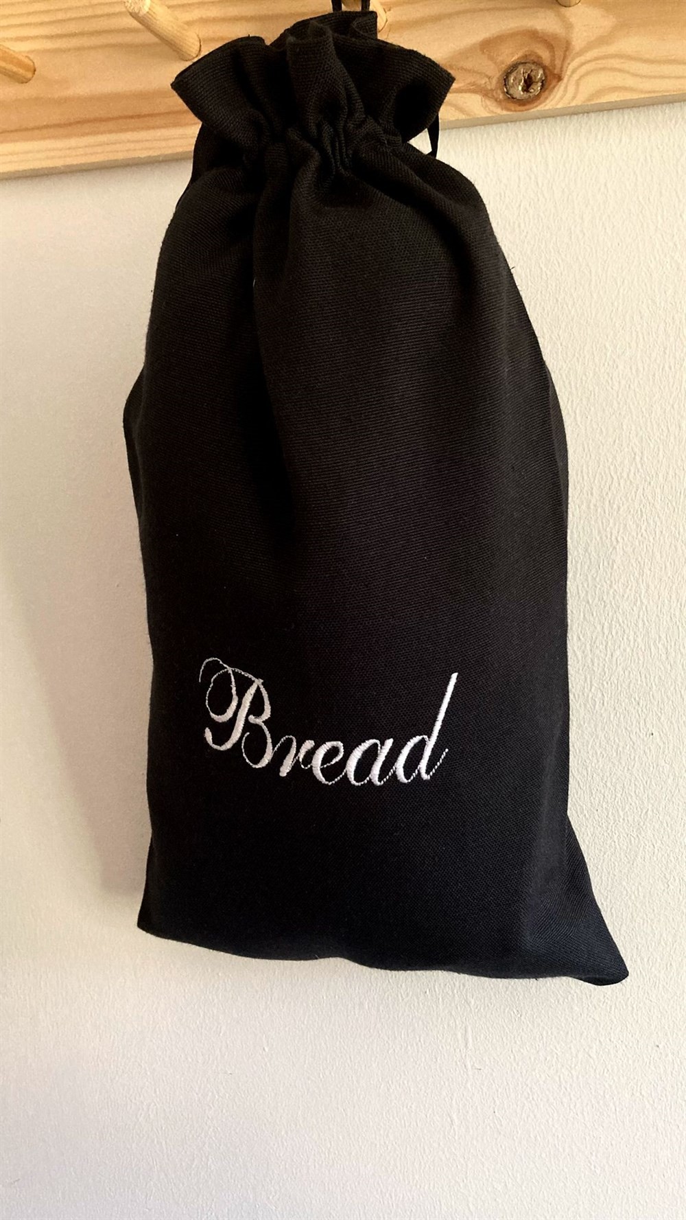 Atölye No 35 Essentials Bread Ekmek Kesesi Siyah El Yazısı