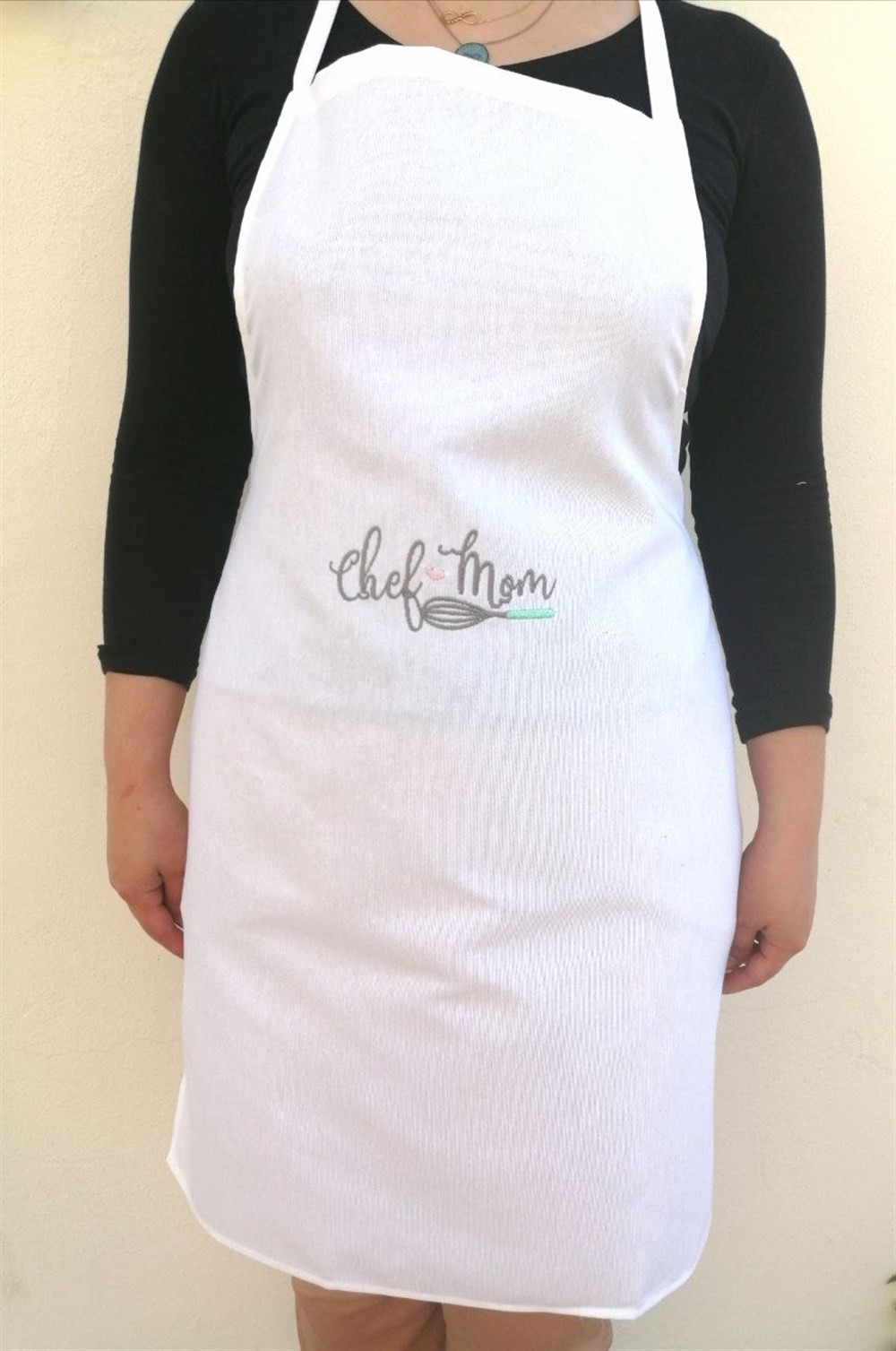 Atölye No 35 Chefmom Nakışlı Önlük Beyaz