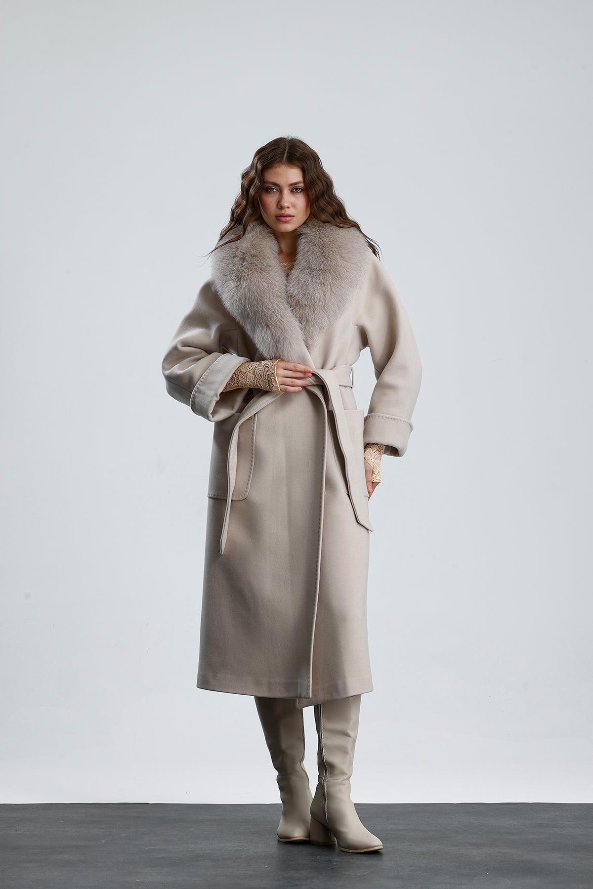 THE MAX Fur Shawl