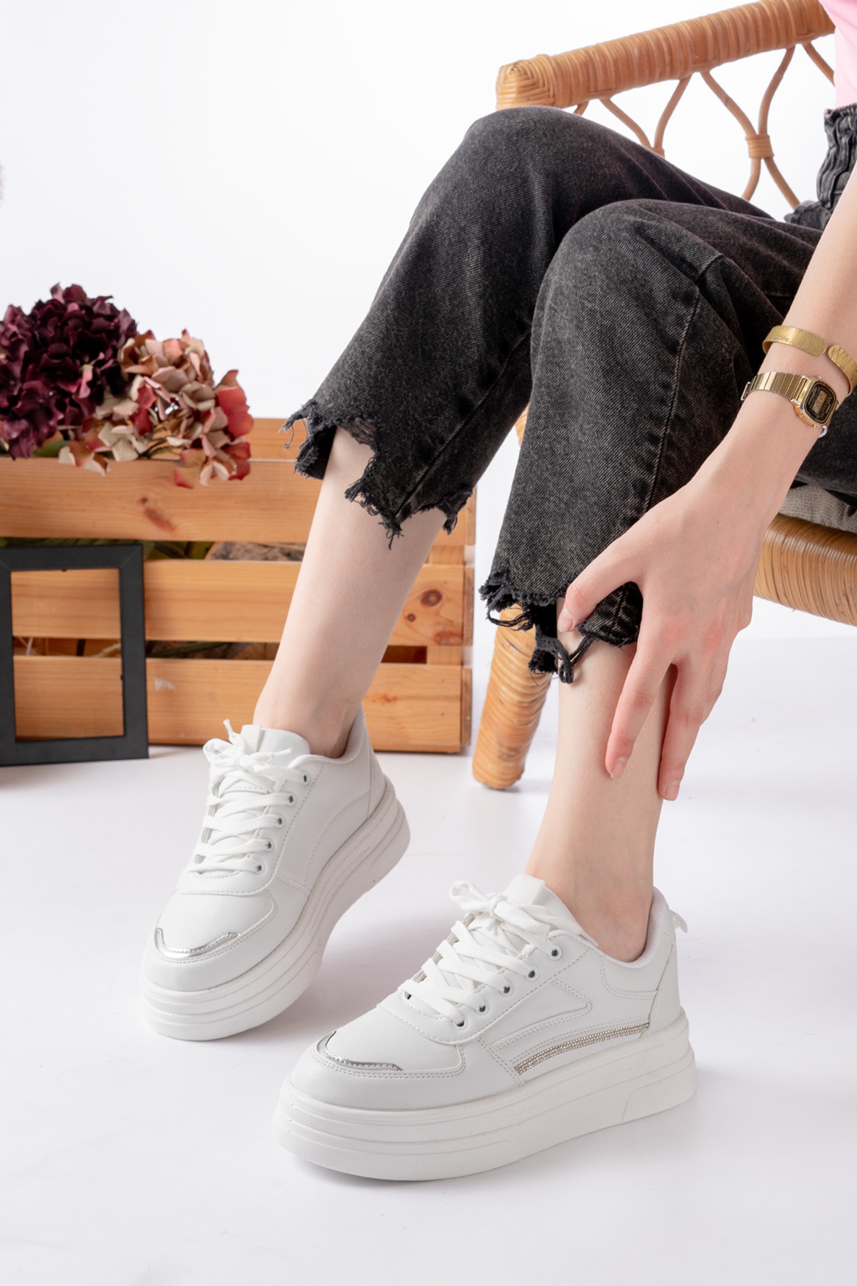 Garantili Elinda Günlük Ortopedik Kadın Sneaker Spor Ayakkabı - BEYAZ