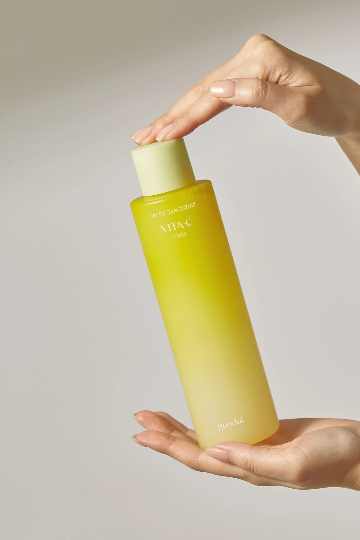 Green Tangerine Vita C Toner - Yeşil Mandalina Özlü Aydınlatıcı & Leke Karşıtı Tonik