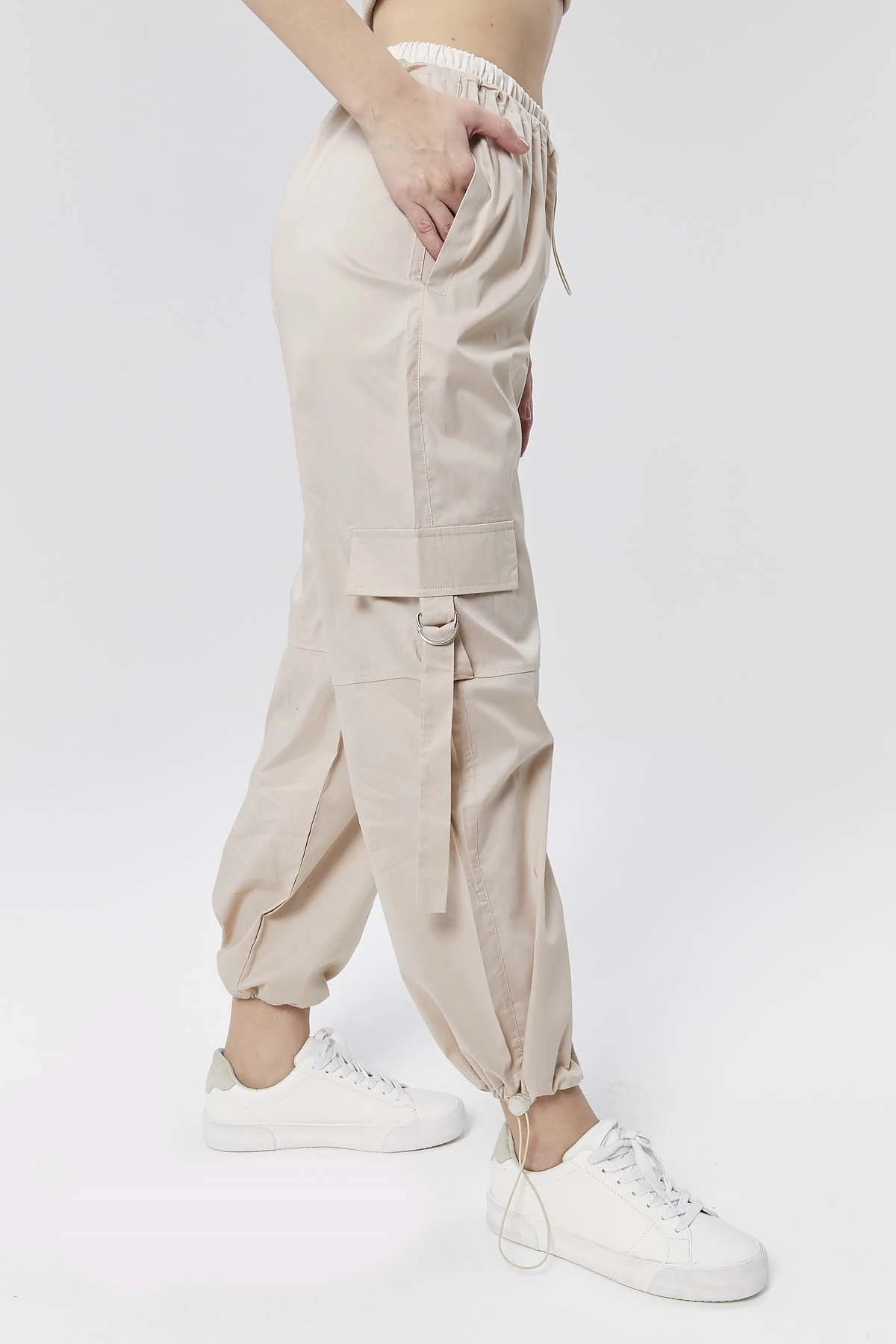 Beli Bağcıklı Lastikli Cepli Poplin Pantolon