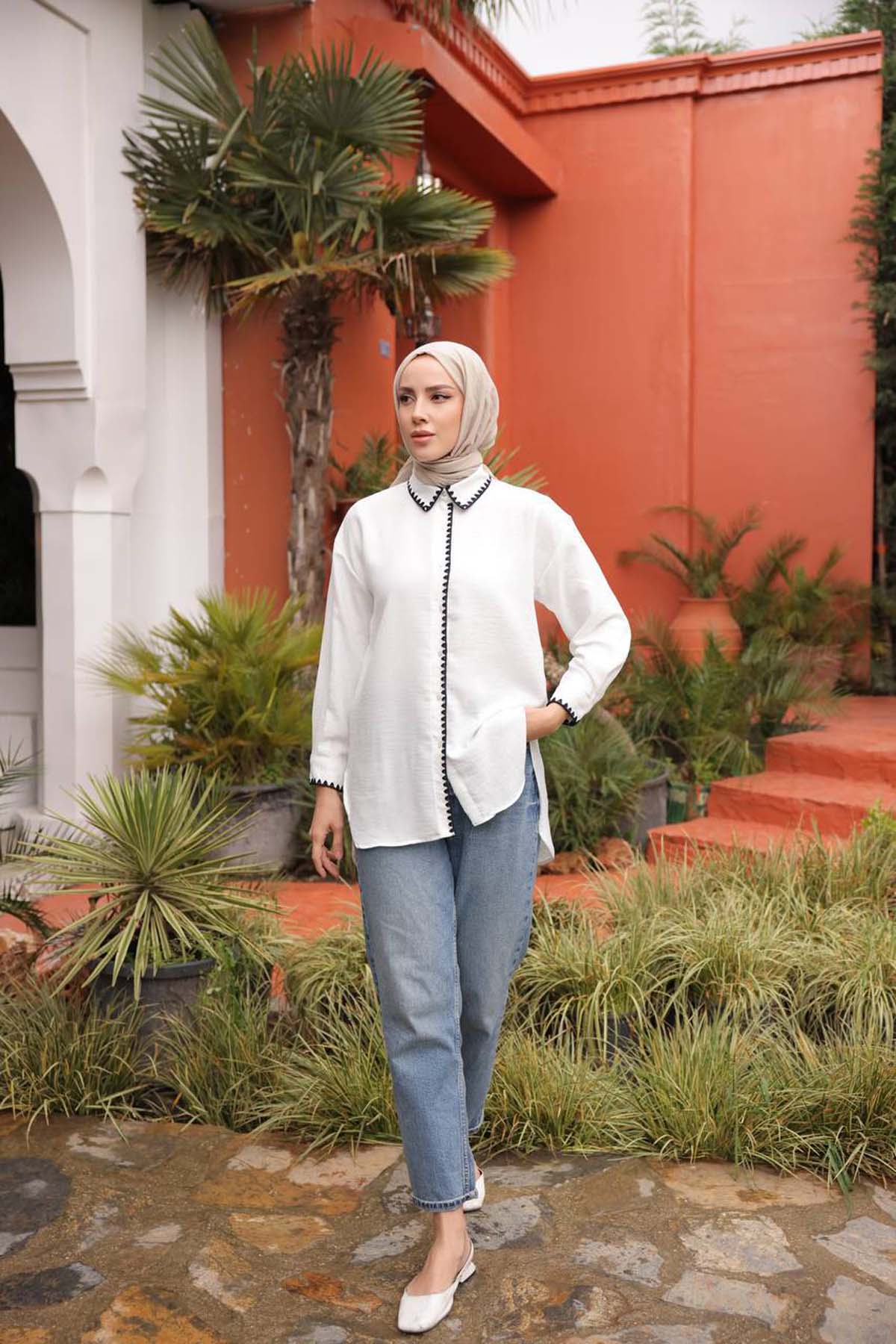 Gül Nakış Gömlek