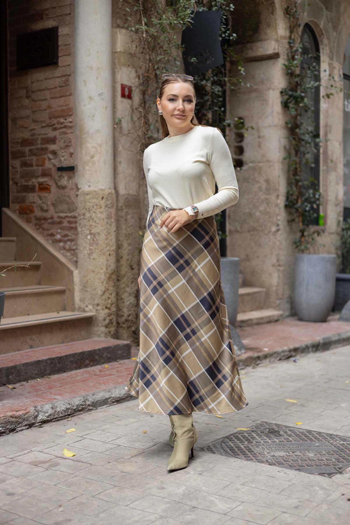 Günlük Ofis Stili Saten Etek