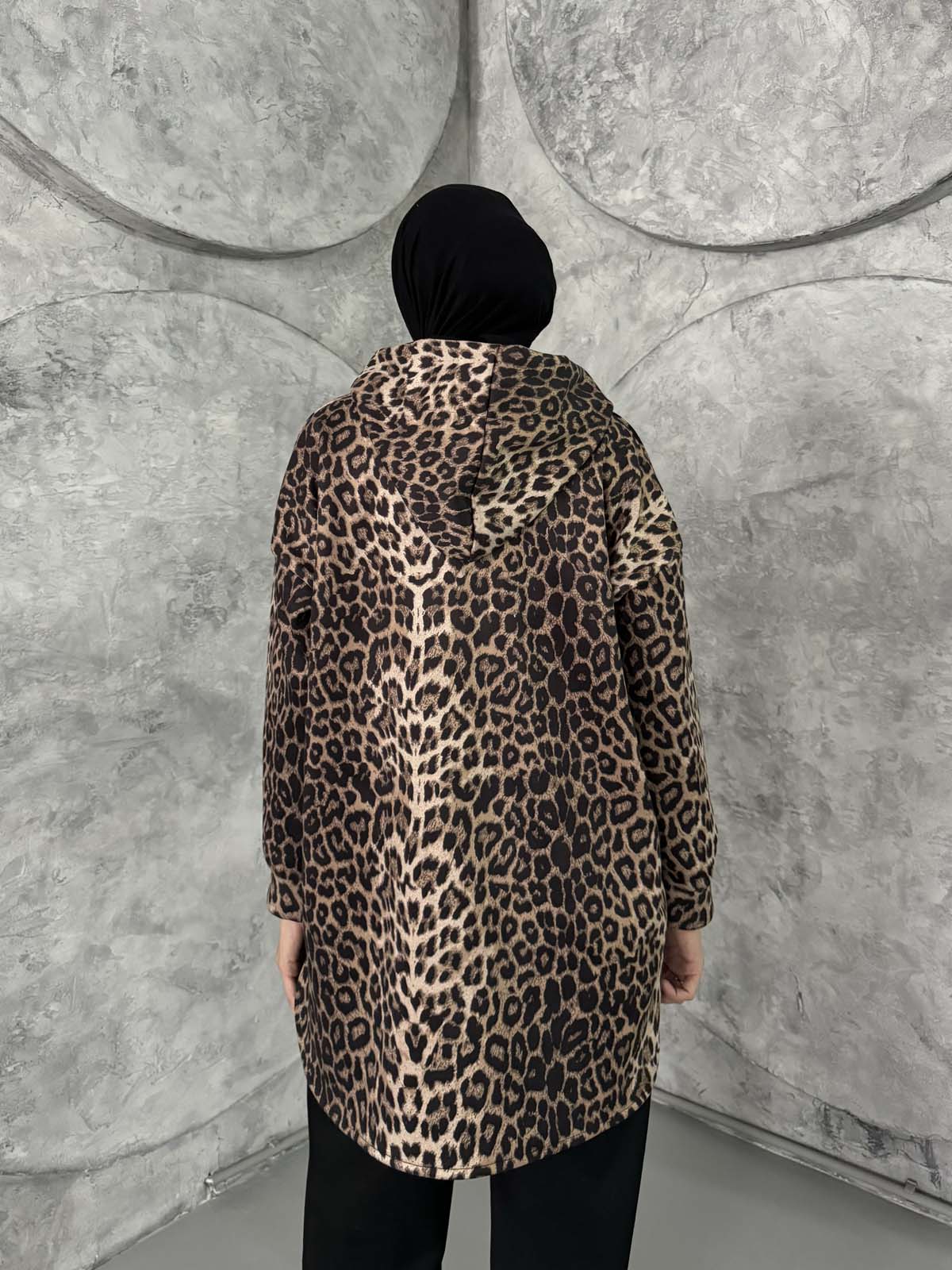 Leopar Desenli  Kapşonlu Sweatshirt