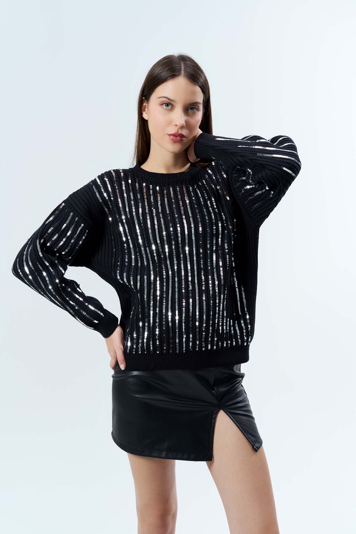 Pullu Bisiklet Yaka Kısa Kazak