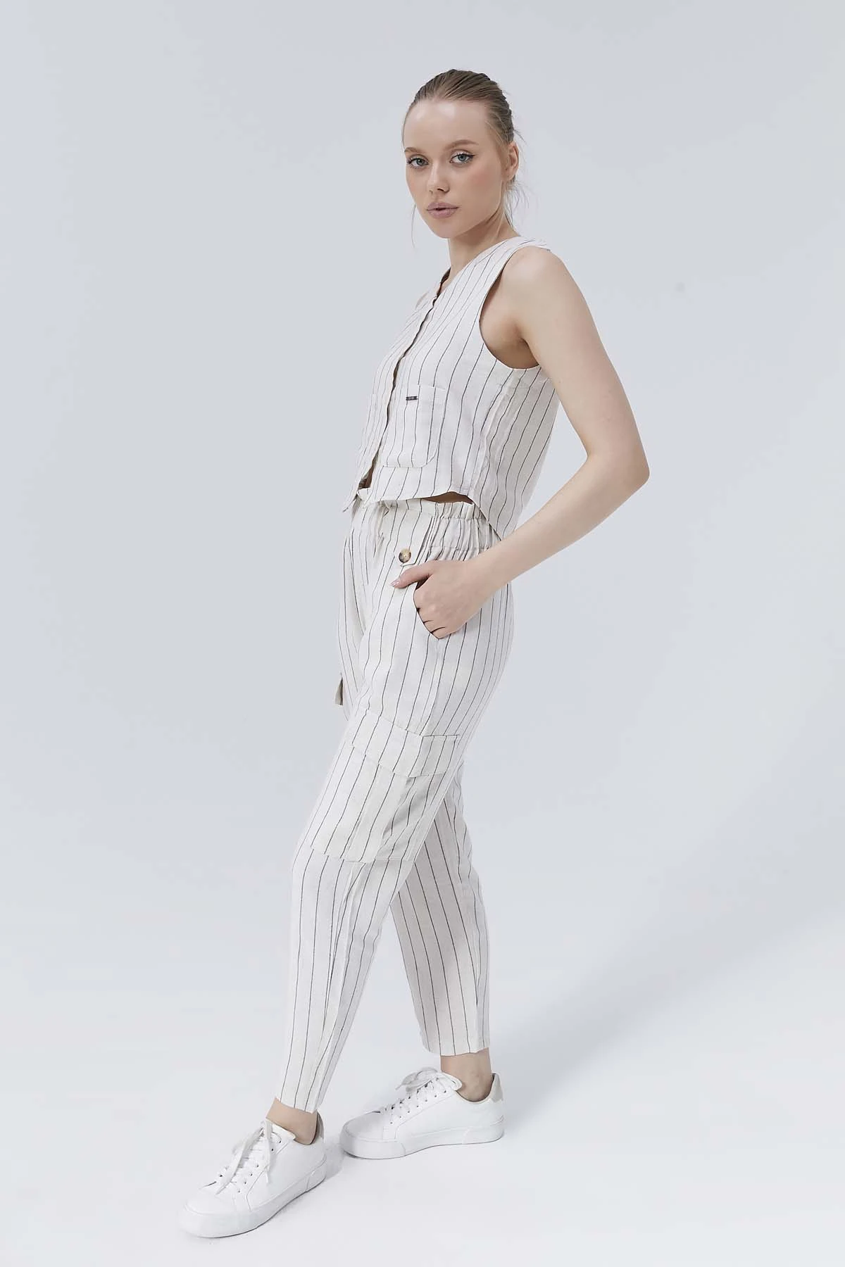 Çizgili  Keten  Yelek