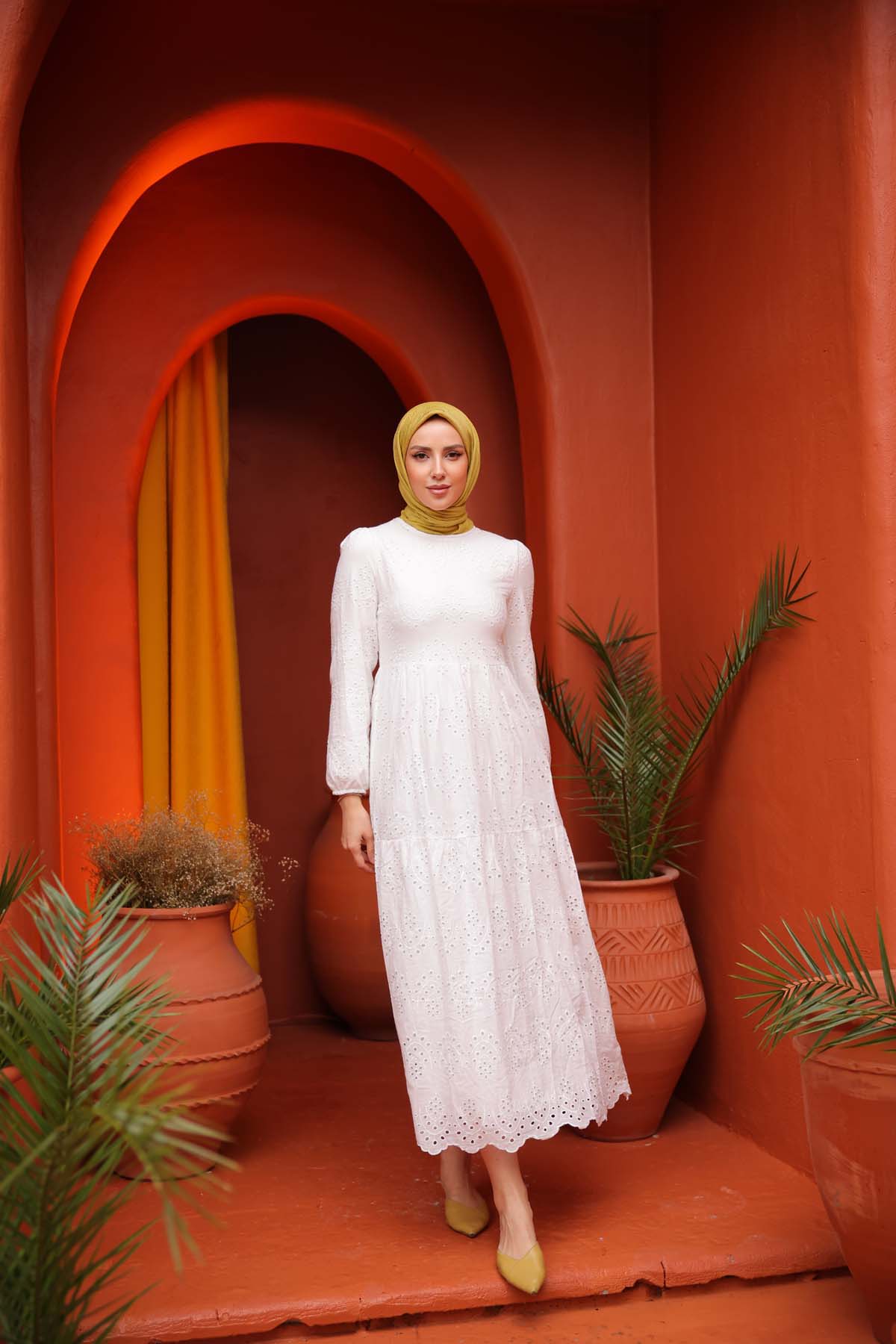 BRODELİ UZUN ELBİSE