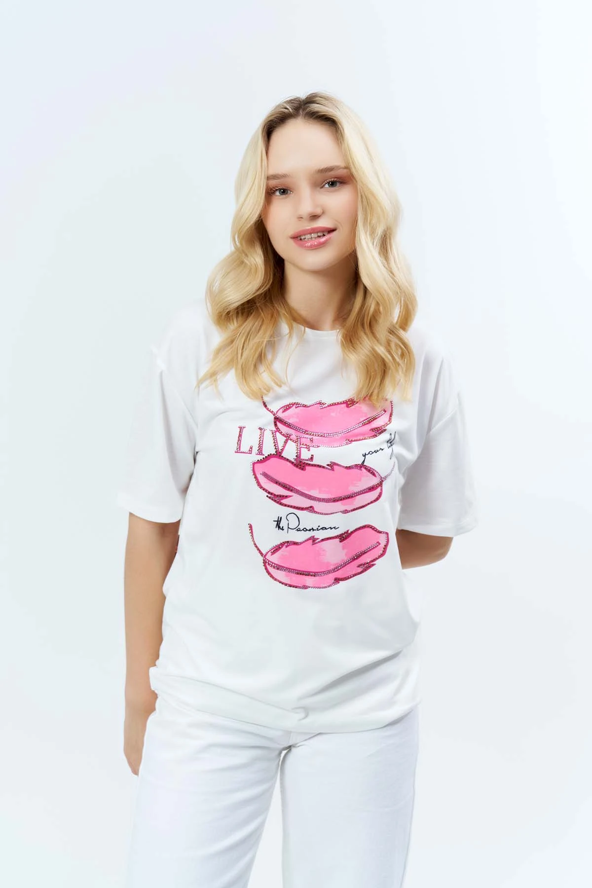 Kuş Tüyü  Desenli  Basic Taşlı Tişört