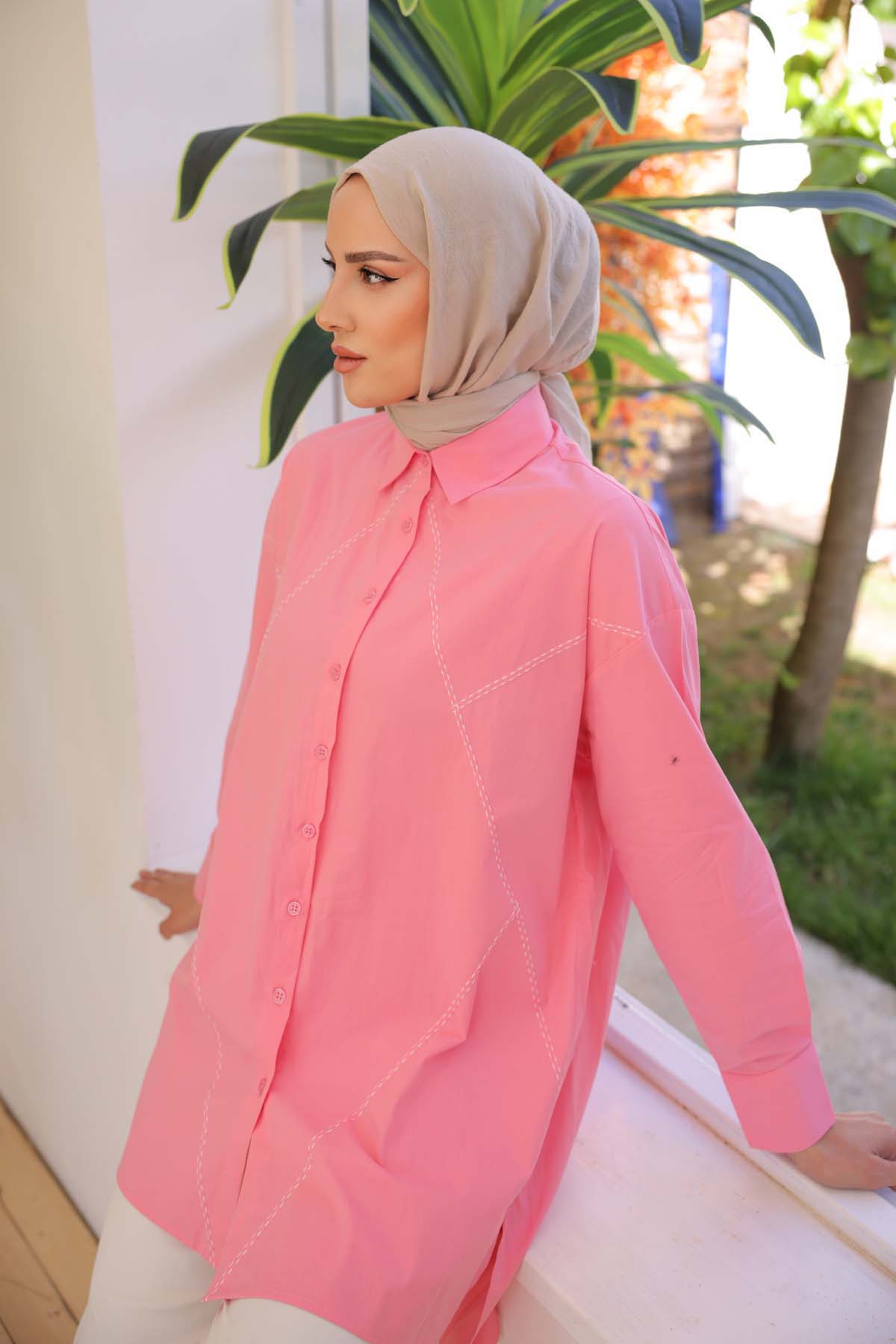 Baklava Desenli Düğmeli Uzun Kollu Gömlek