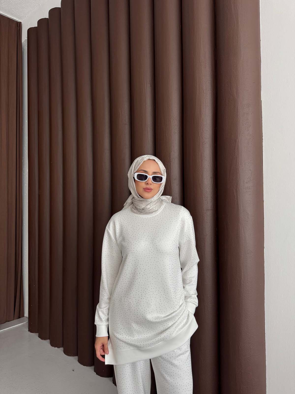 Şık Taşlı Salaş İkili Takım