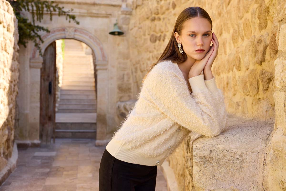 Korsman Ponponlu Sakal Kısa Ceket