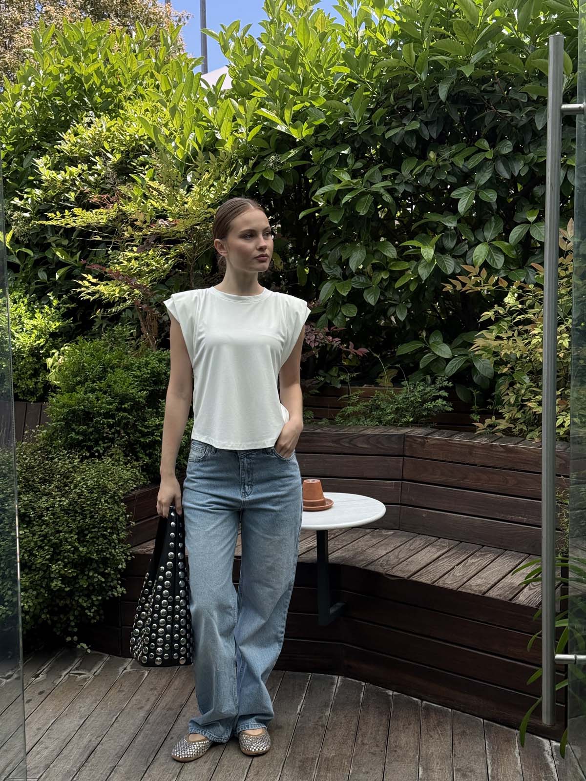 KISA KOLLU TİŞÖRT