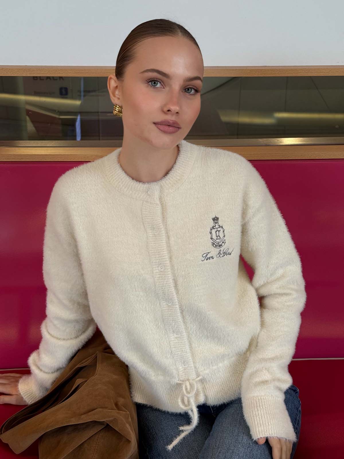 Angora Nakışlı Hırka