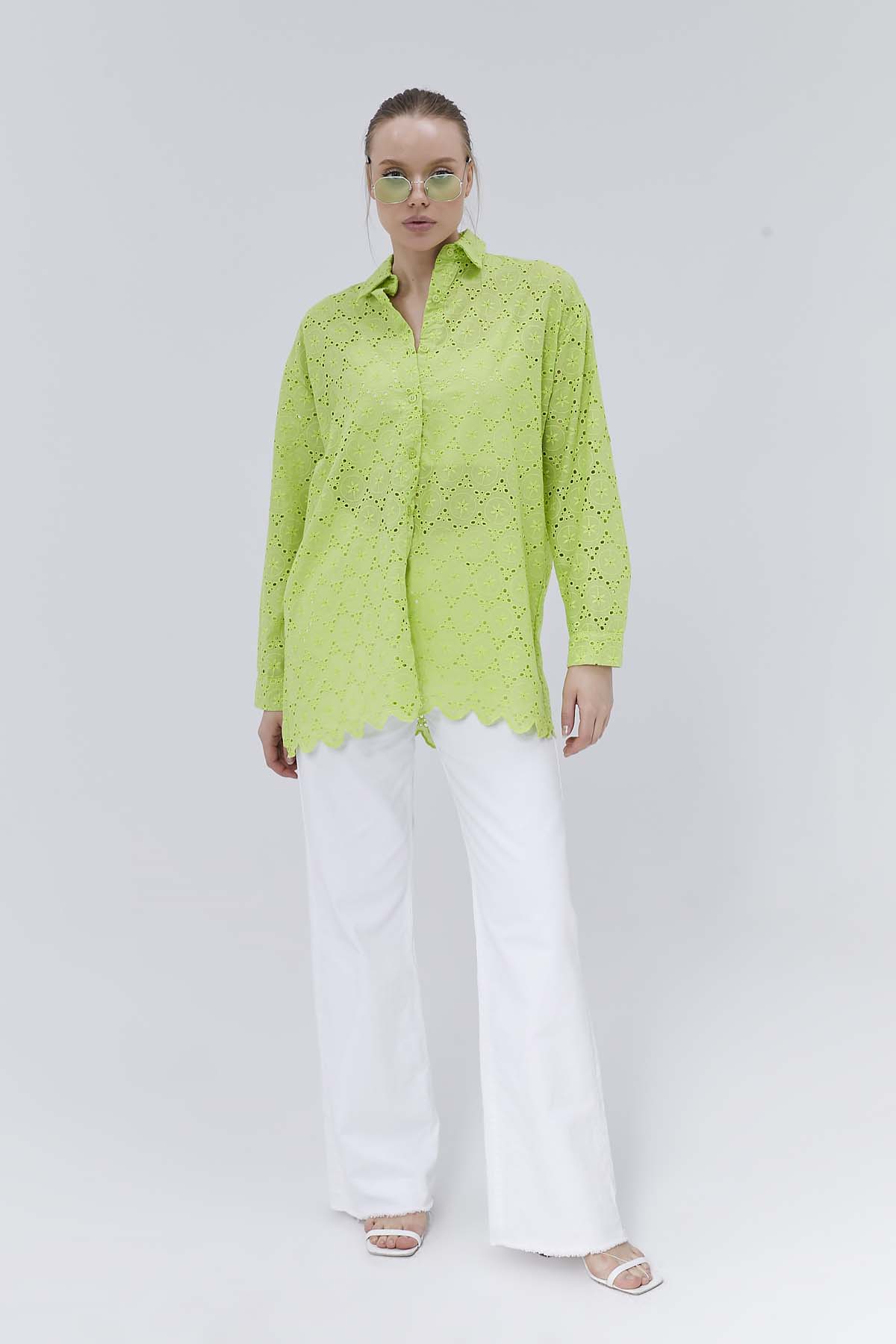 Düğmeli Brode Gömlek