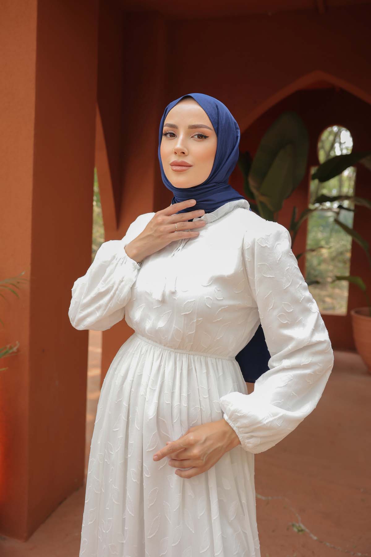 Kabartmalı Bayan  Elbise